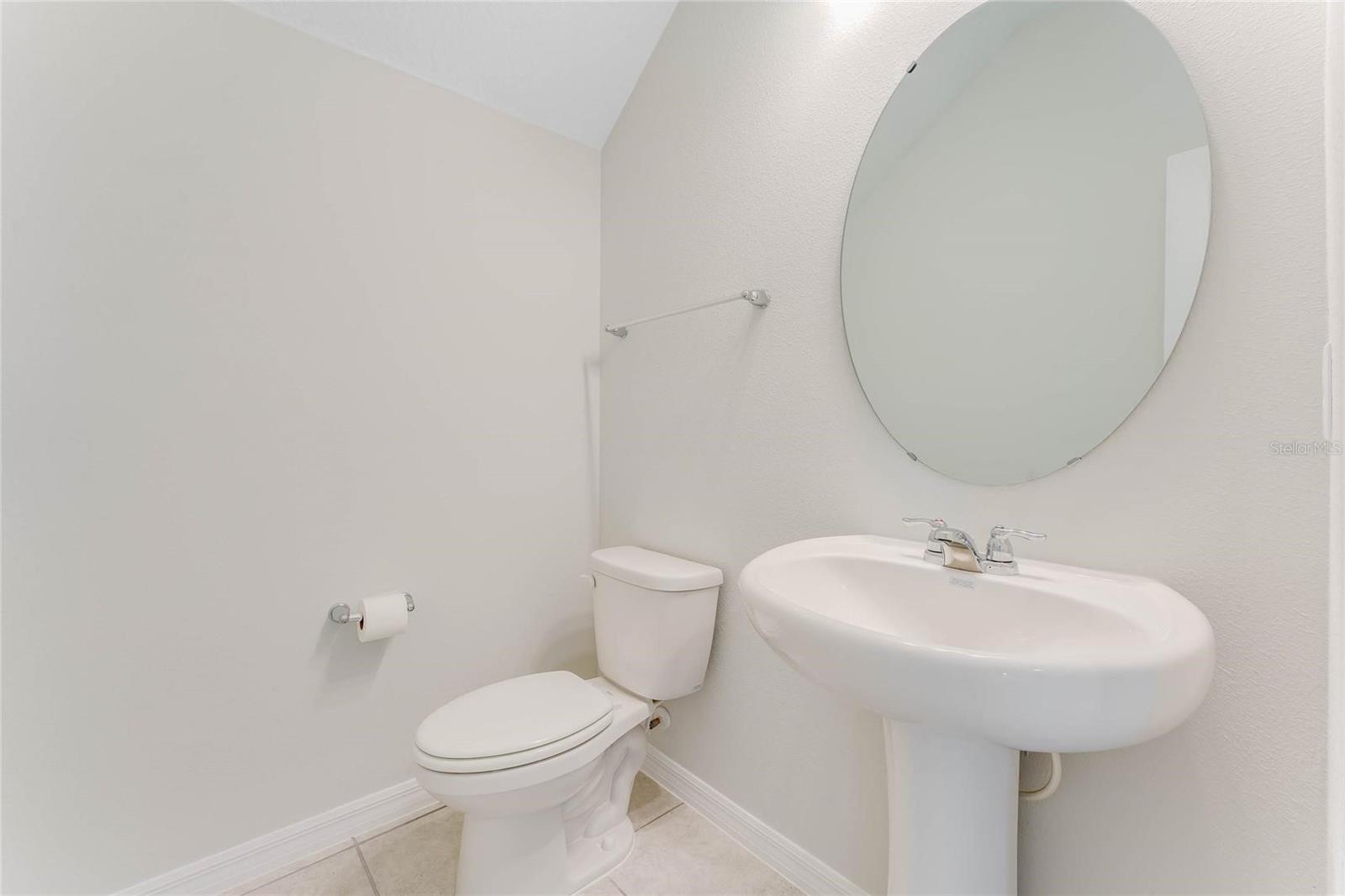 Image 14 of 33 For 12995 Trovita Drive