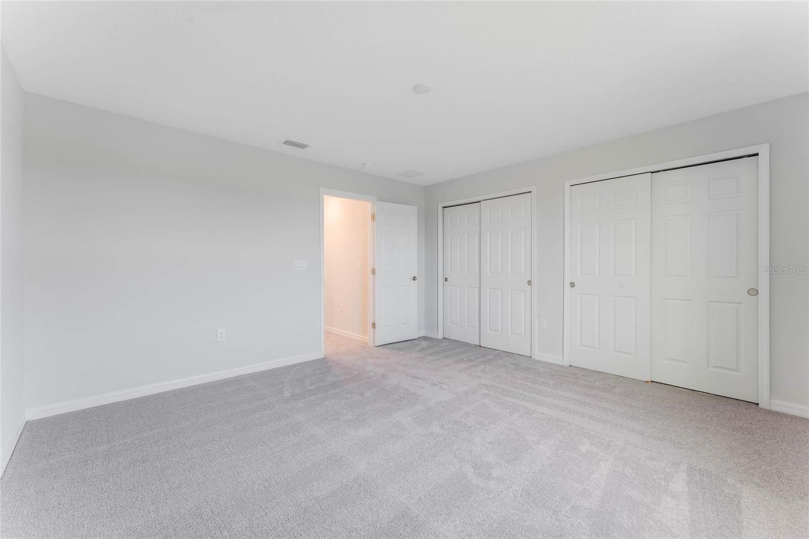 Image 20 of 33 For 12995 Trovita Drive