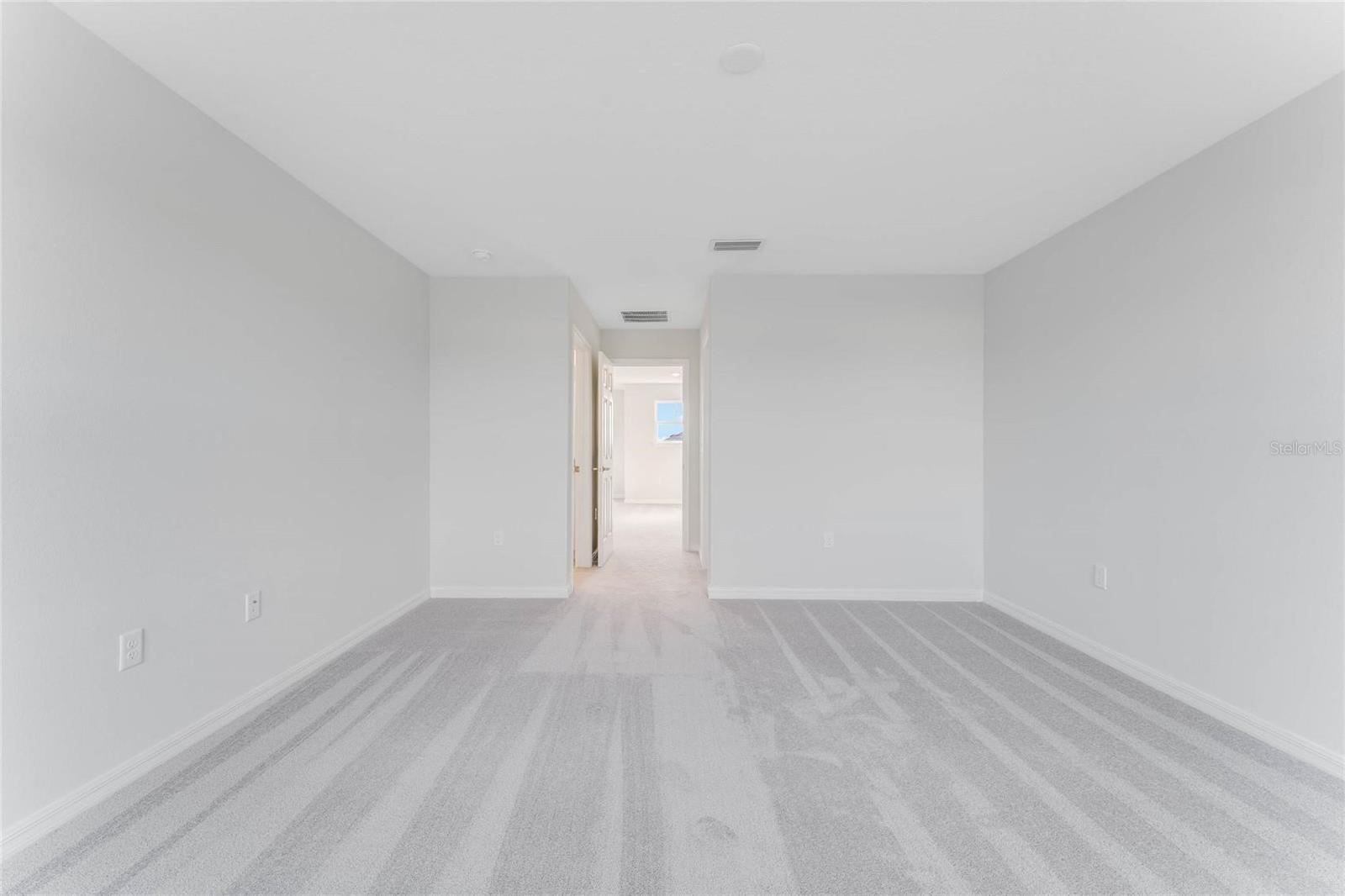 Image 31 of 33 For 12995 Trovita Drive