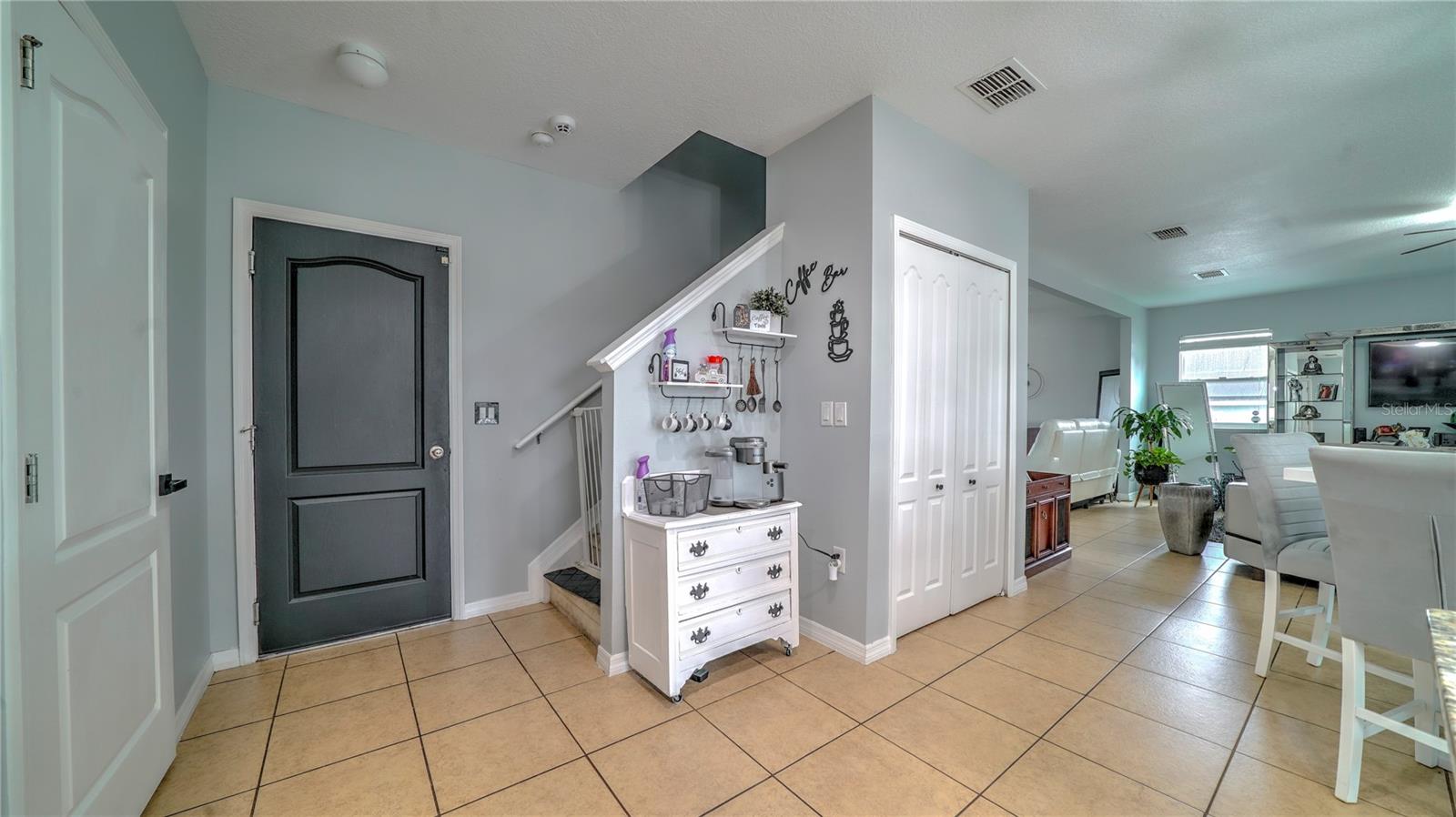 Image 11 of 51 For 2015 Barstow Lane