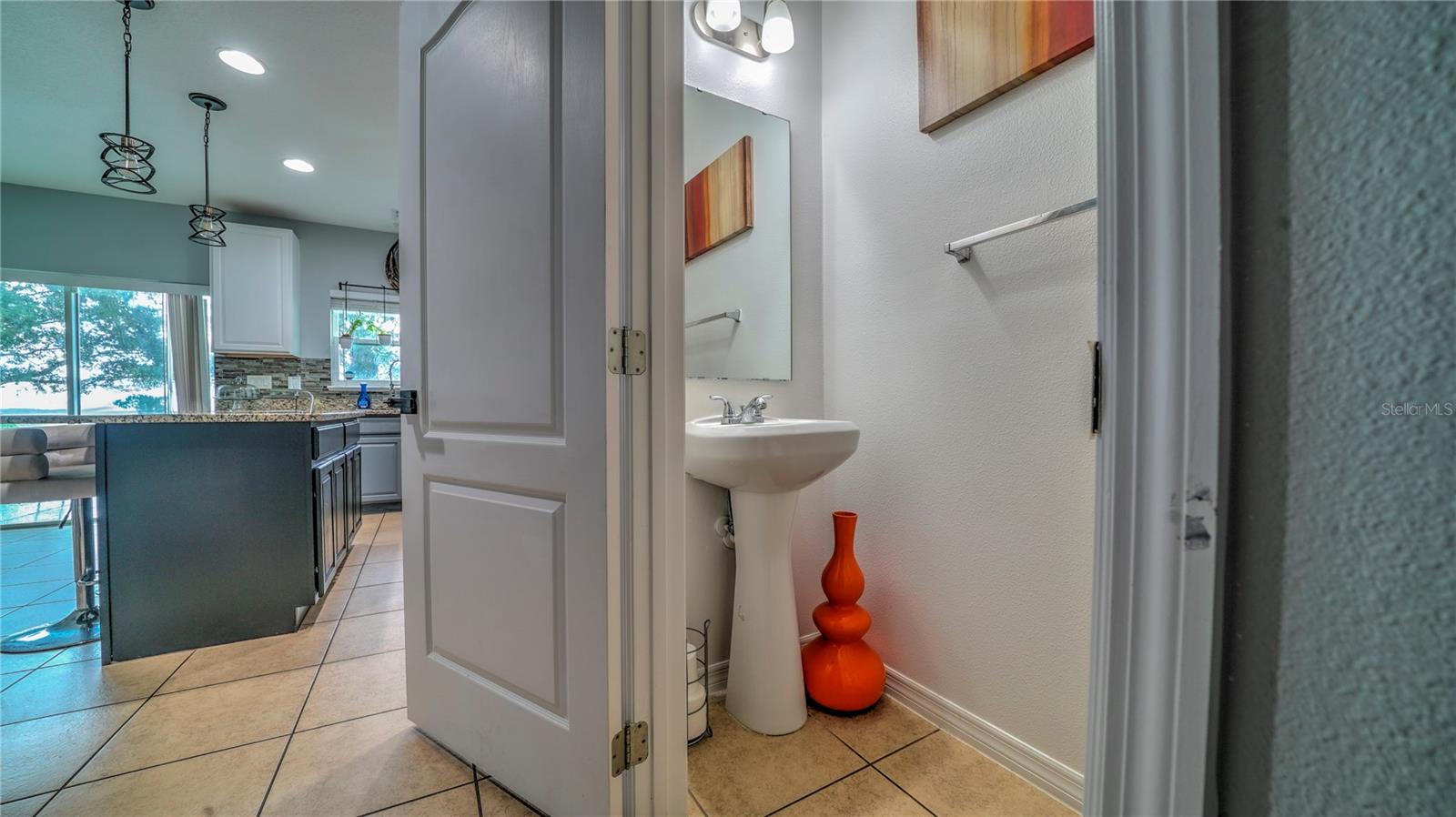 Image 16 of 51 For 2015 Barstow Lane