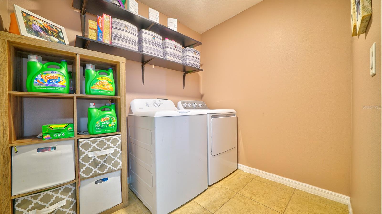 Image 17 of 51 For 2015 Barstow Lane