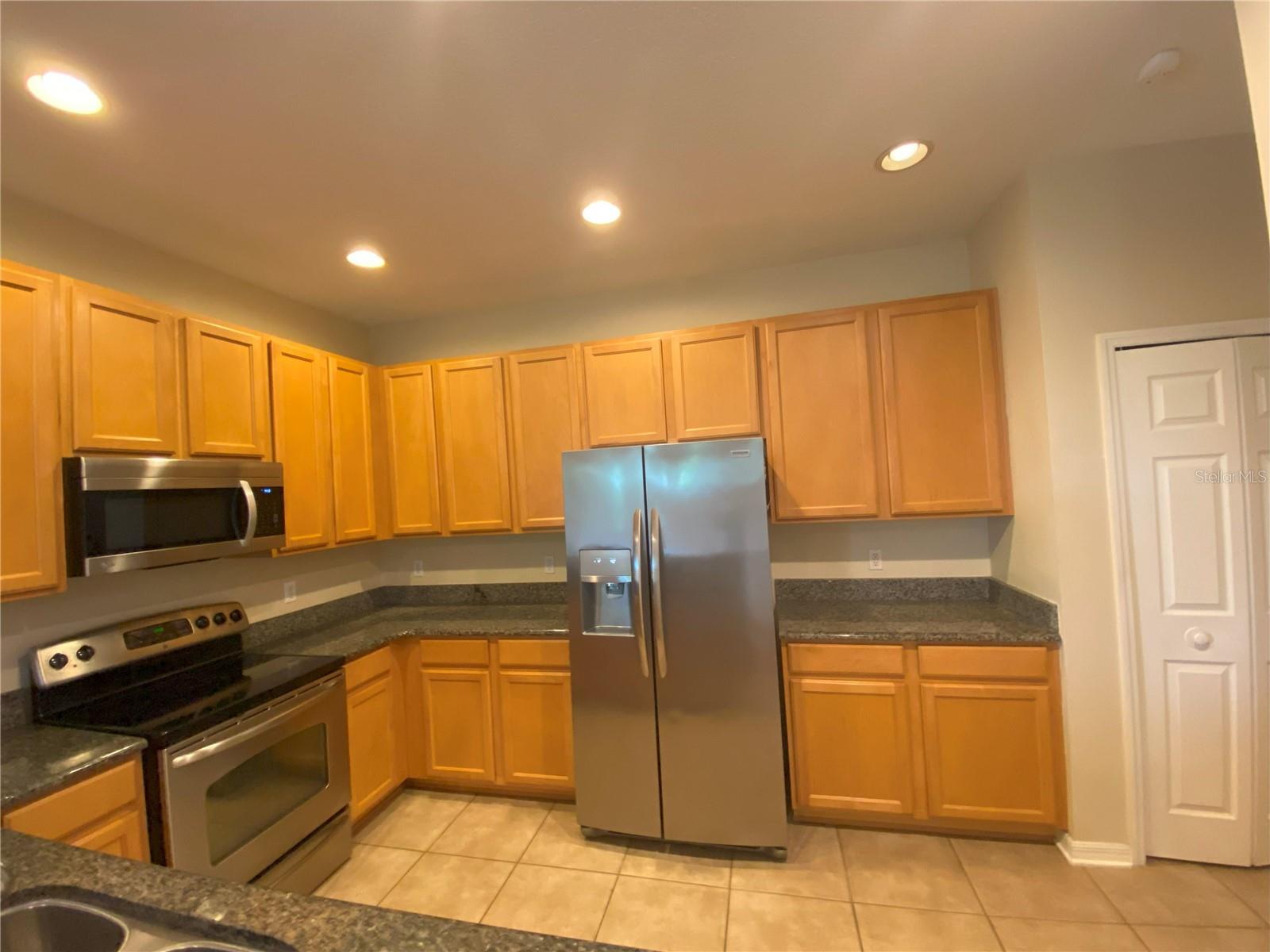 Image 13 of 34 For 5338 Tattinger Lane