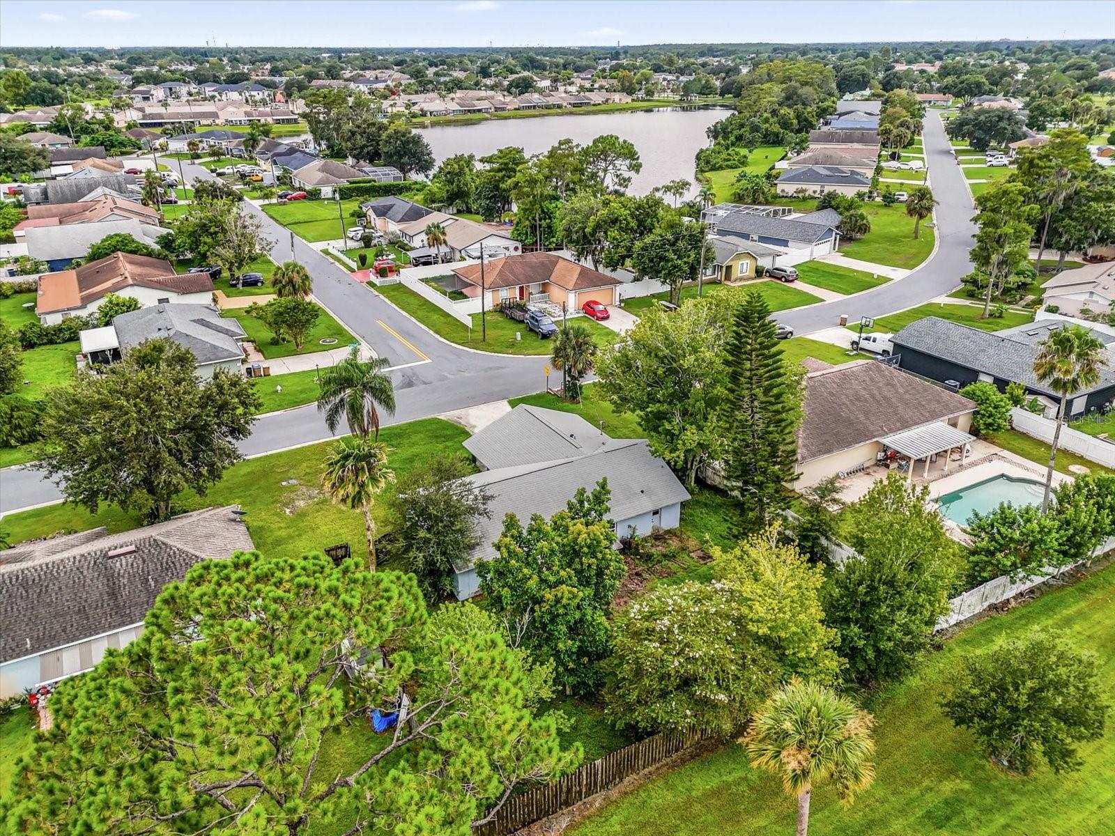 Image 10 of 30 For 203 Larkspur Court