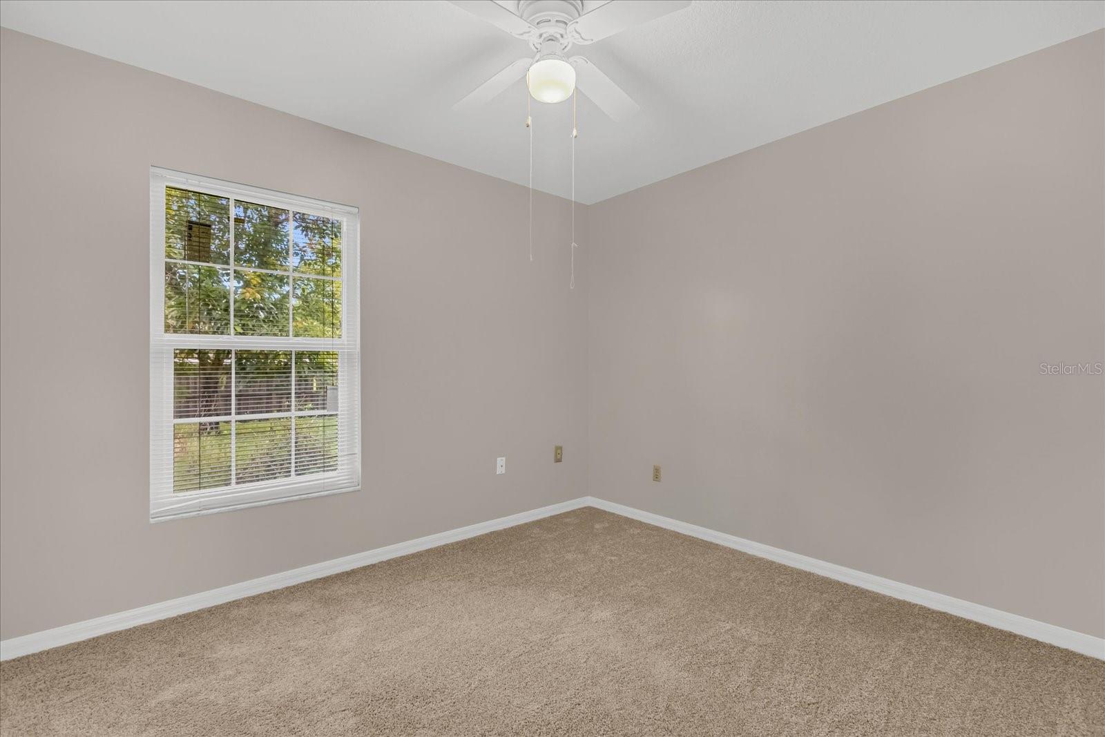 Image 16 of 30 For 203 Larkspur Court