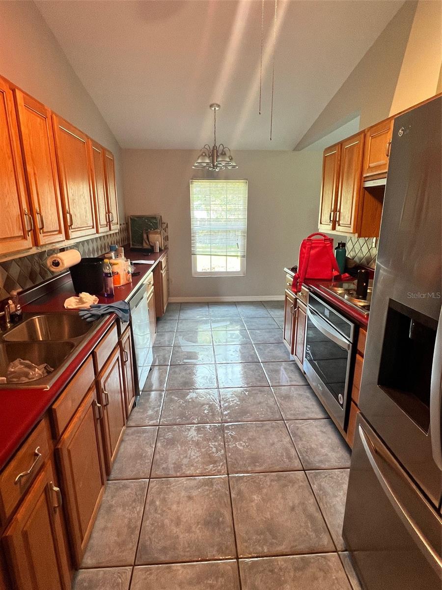 Image 3 of 30 For 203 Larkspur Court