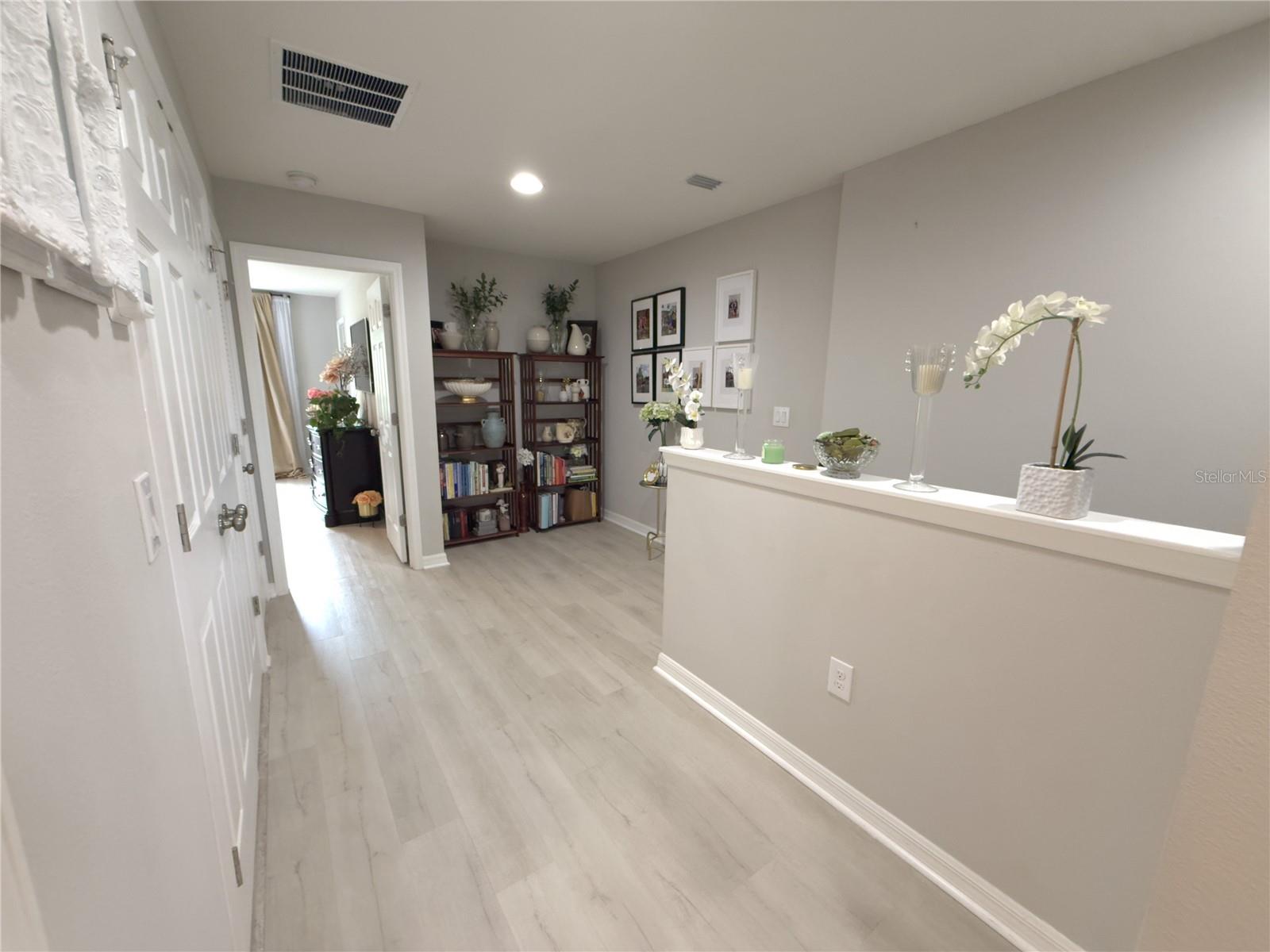 Image 17 of 36 For 7216 Grand Elm Drive