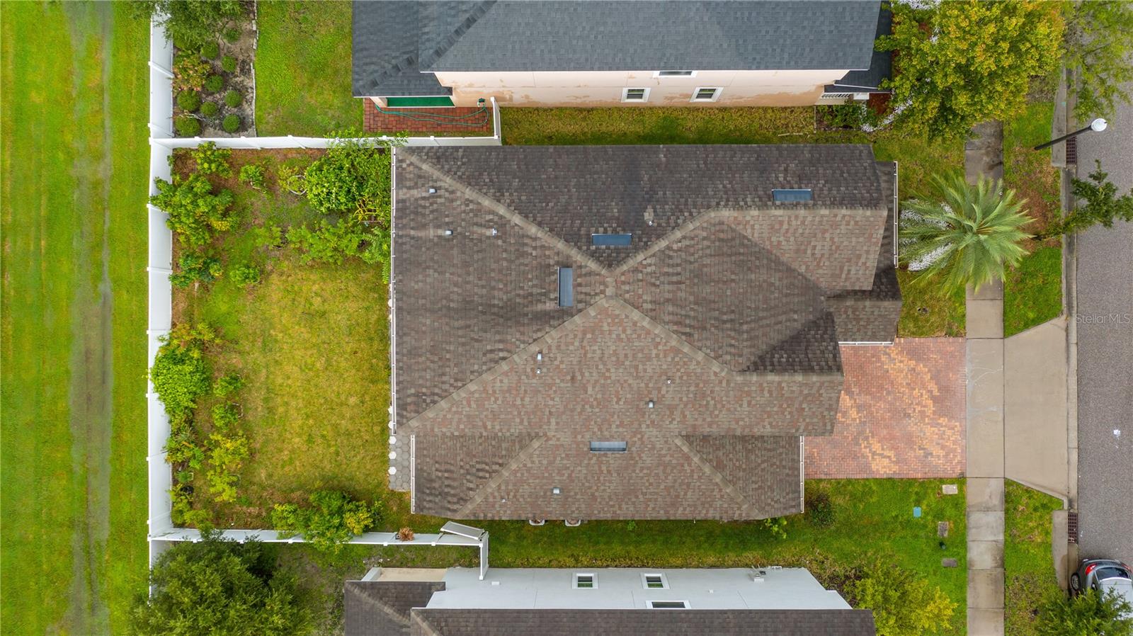 Image 4 of 48 For 5059 Southlawn Avenue