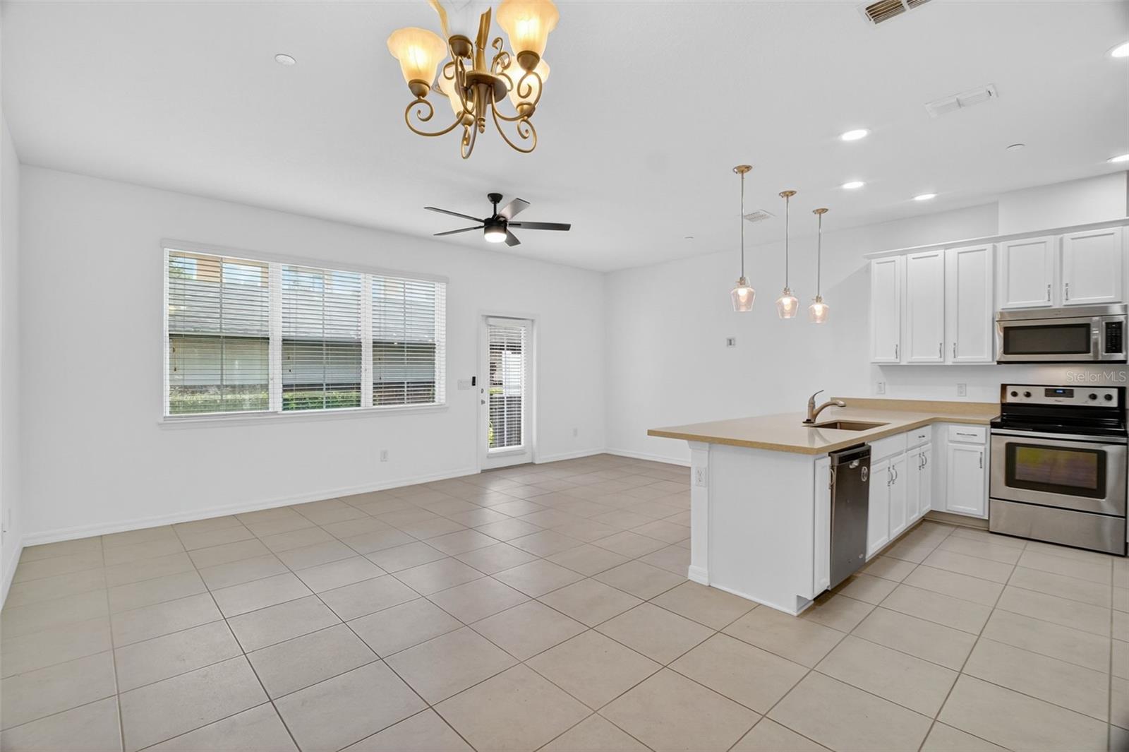 Image 9 of 35 For 1035 Taramundi Drive