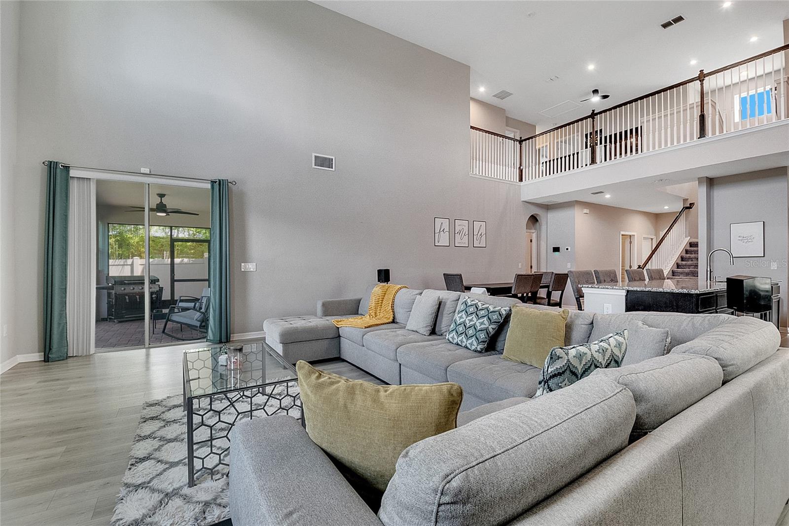 Image 20 of 49 For 5455 Carrara Court