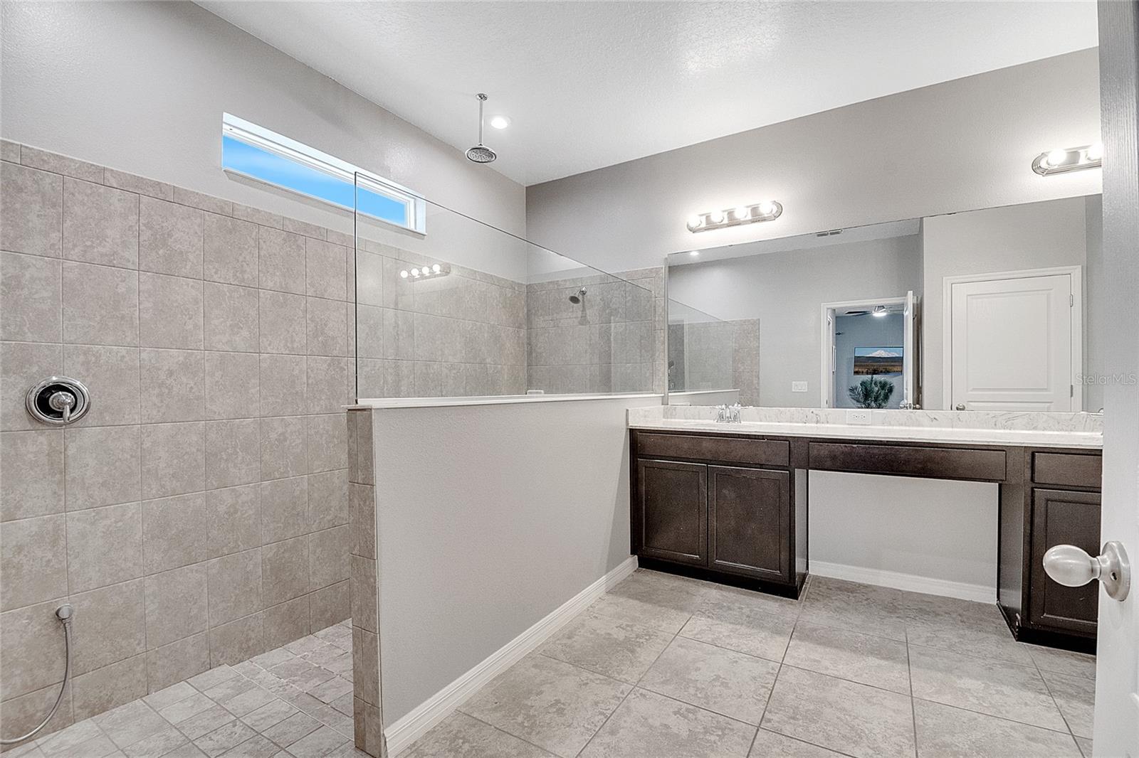 Image 23 of 49 For 5455 Carrara Court