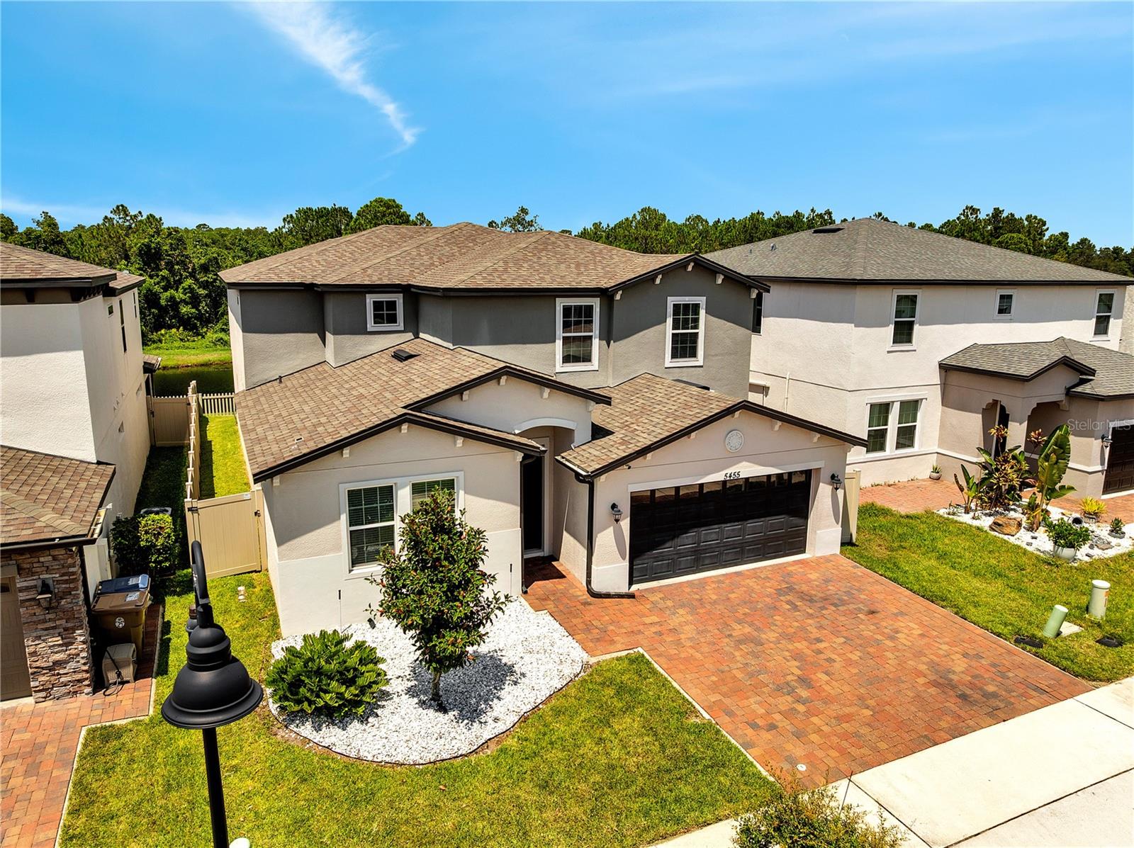Image 3 of 49 For 5455 Carrara Court