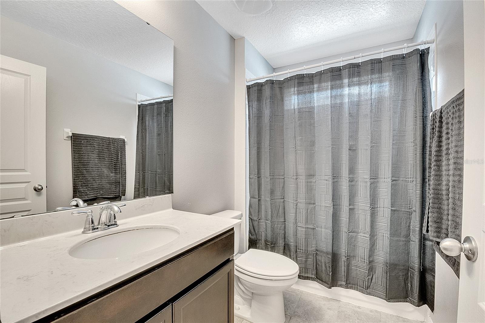 Image 32 of 49 For 5455 Carrara Court