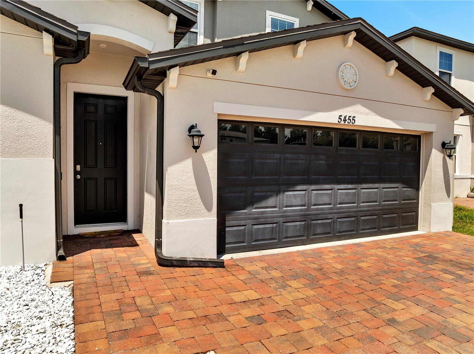 Image 5 of 49 For 5455 Carrara Court