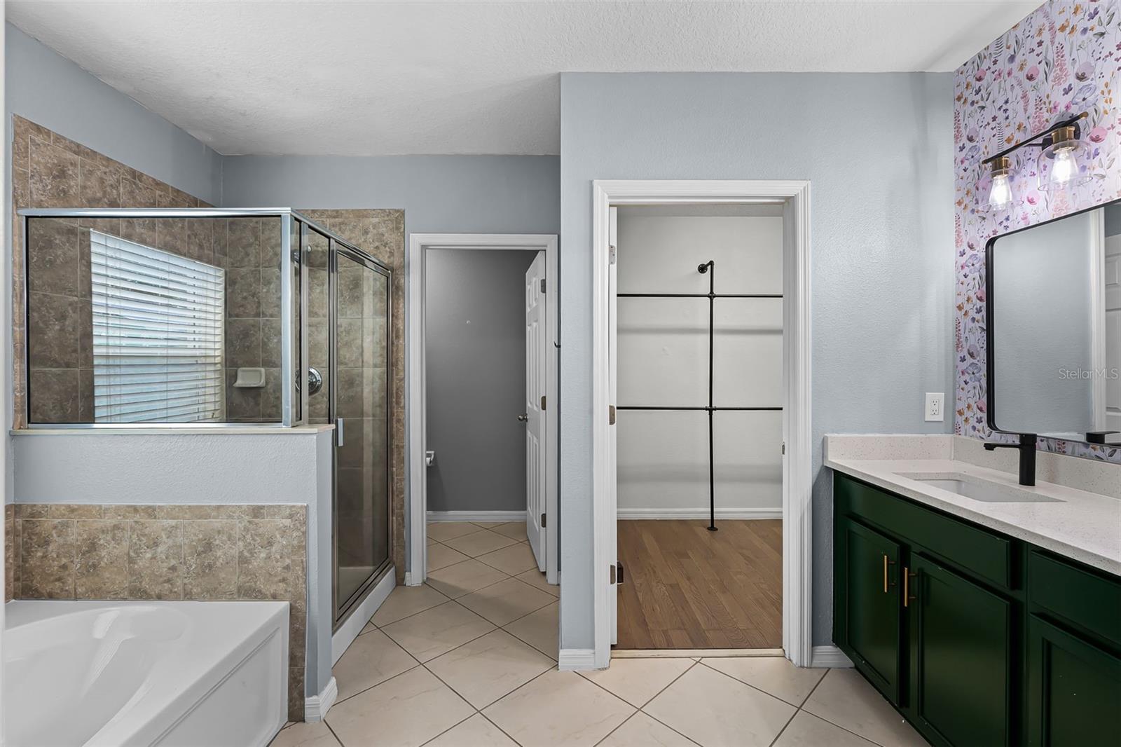 Image 15 of 45 For 10033 Stockbridge Street
