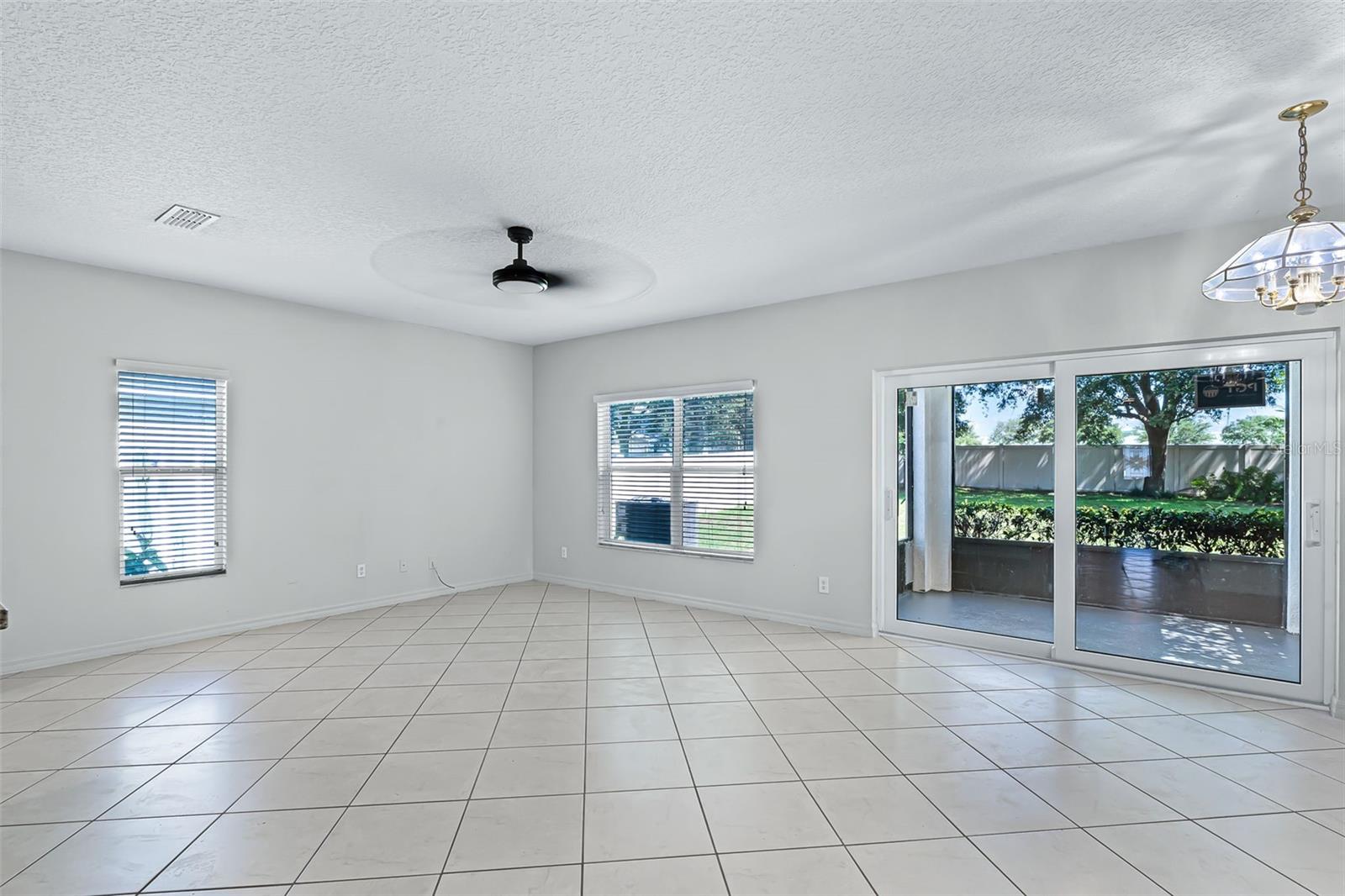Image 6 of 45 For 10033 Stockbridge Street