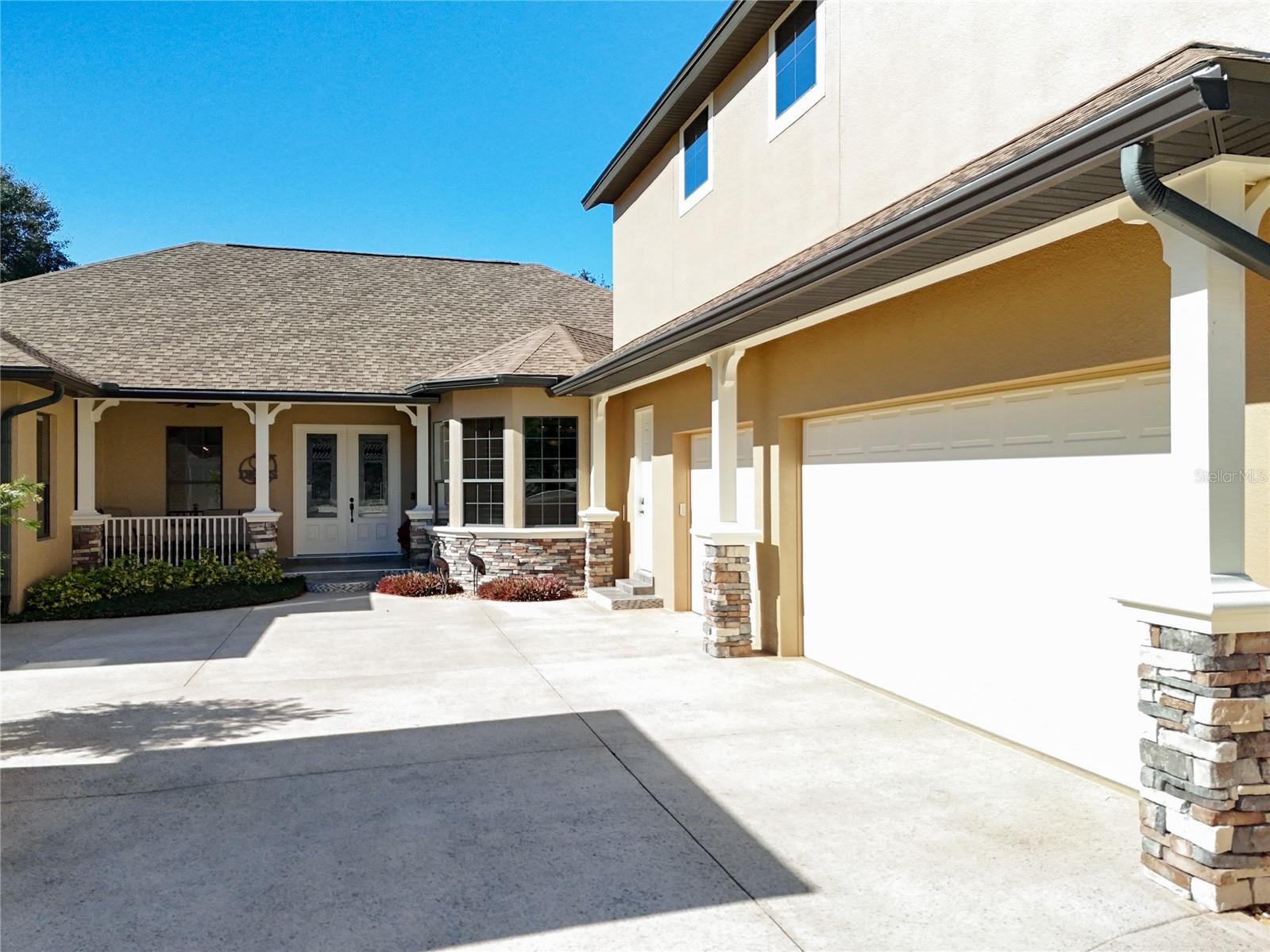 Image 11 of 95 For 38207 Sabal Way