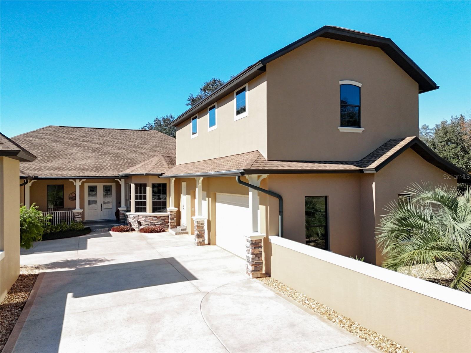 Image 2 of 95 For 38207 Sabal Way