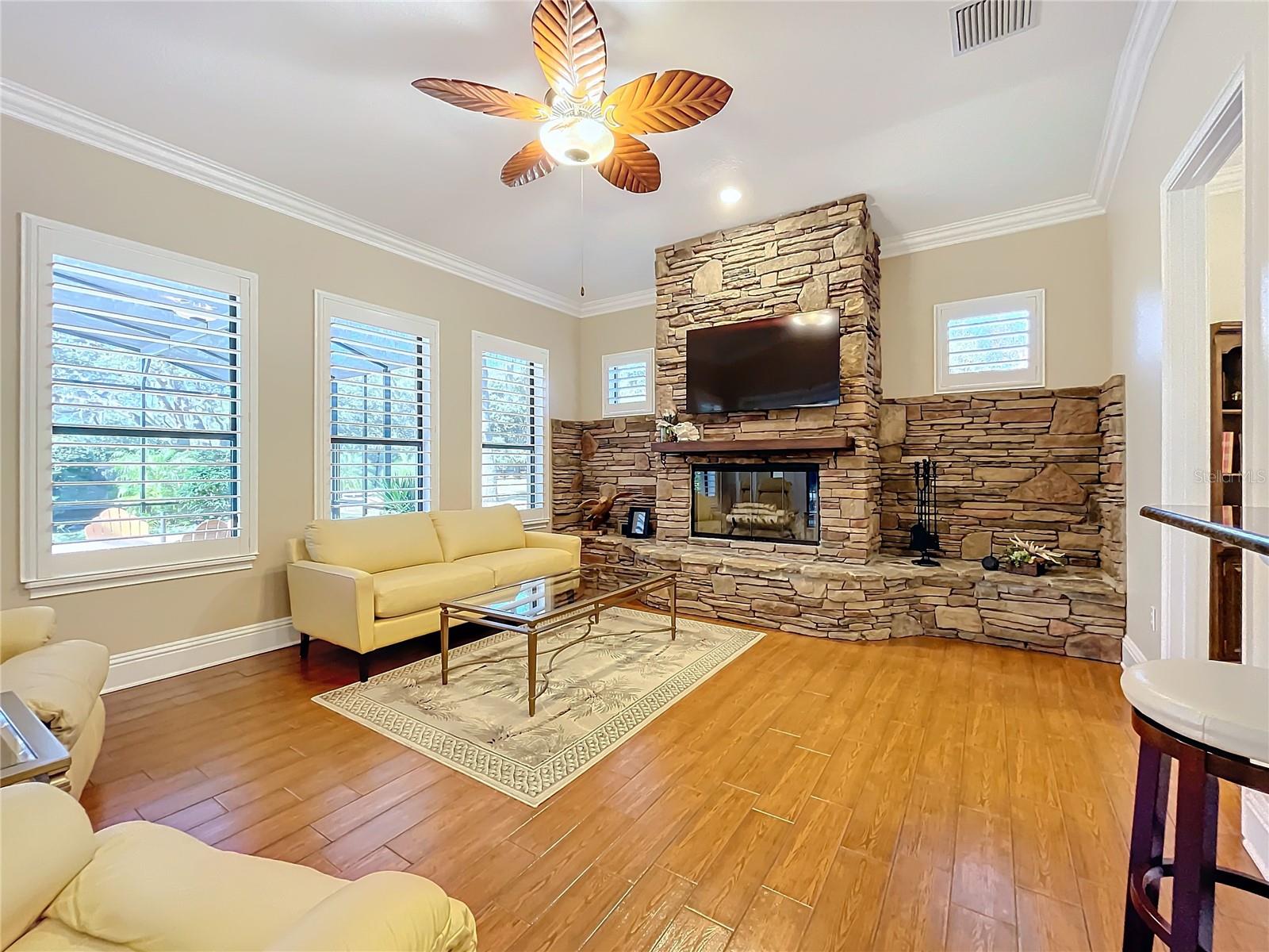 Image 37 of 95 For 38207 Sabal Way