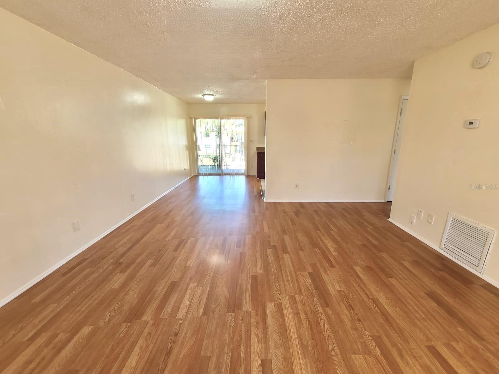 Image 5 of 14 For 2800 113th Avenue B204