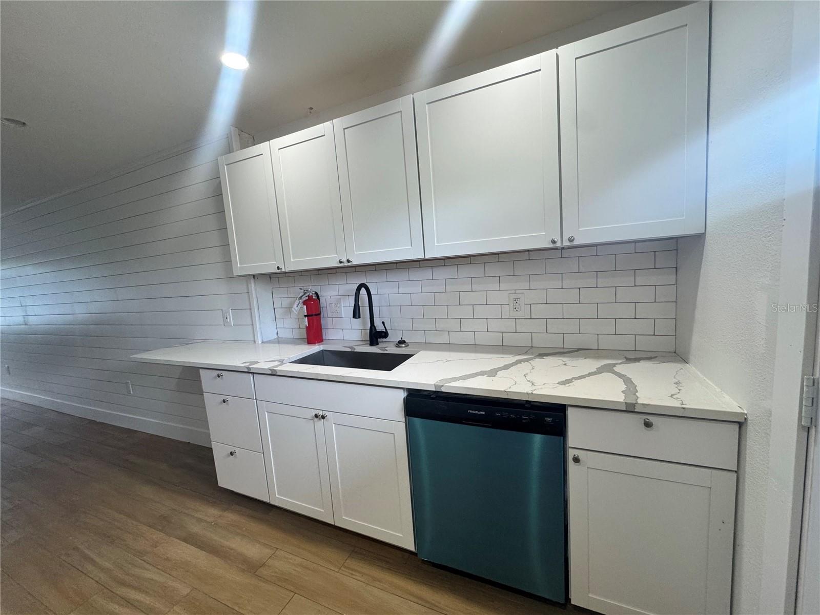 Image 5 of 23 For 2744 Botts Landing Road 1002