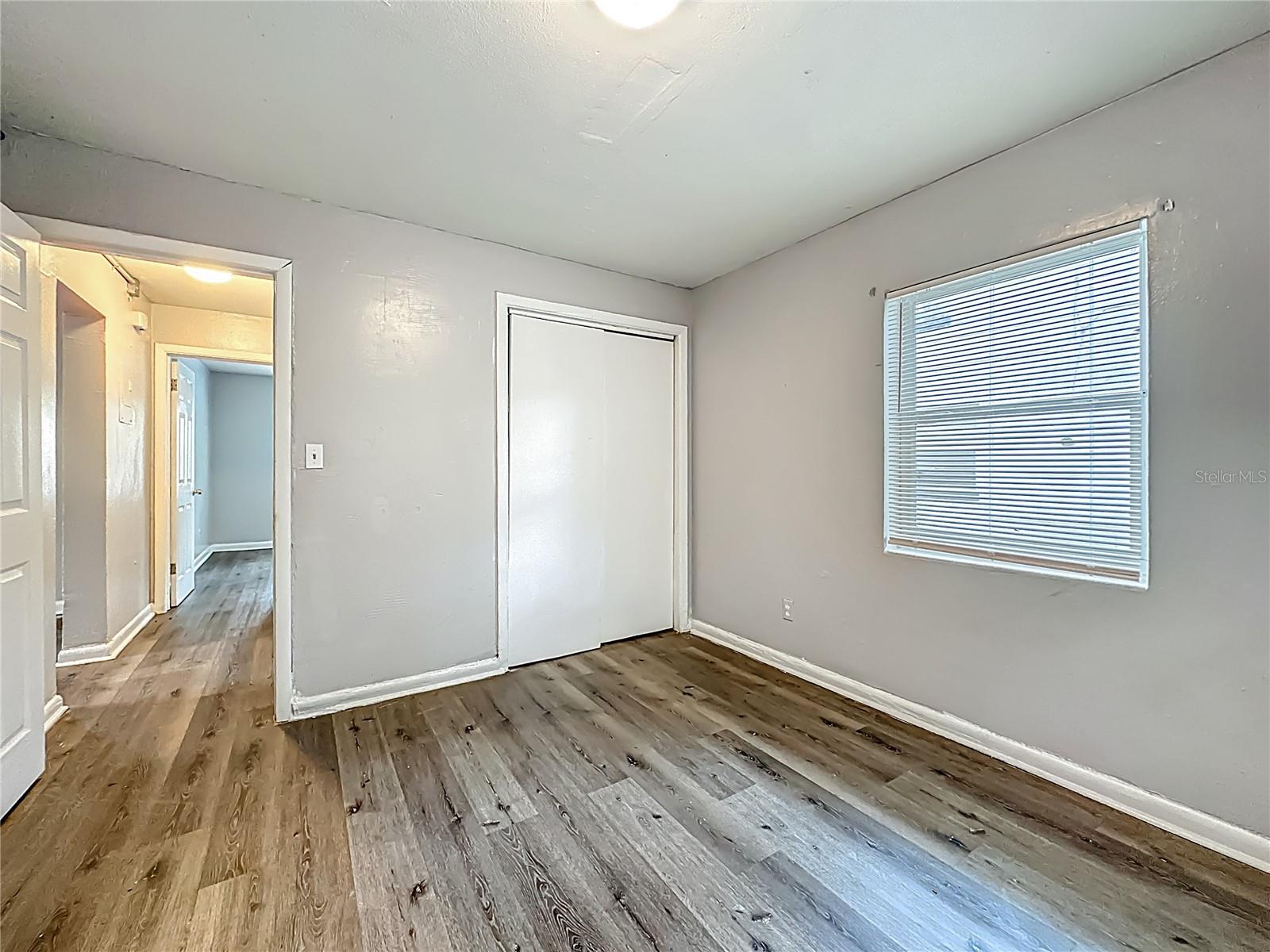 Image 16 of 22 For 1546 Ella Street