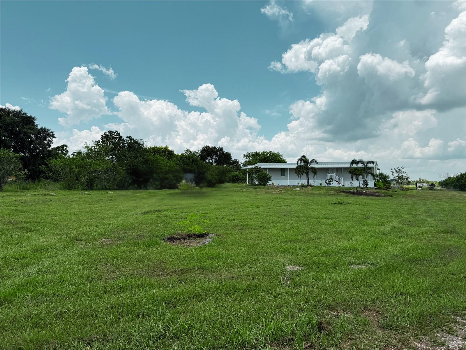 Image 4 of 45 For 1321 Bluff Hammock Road