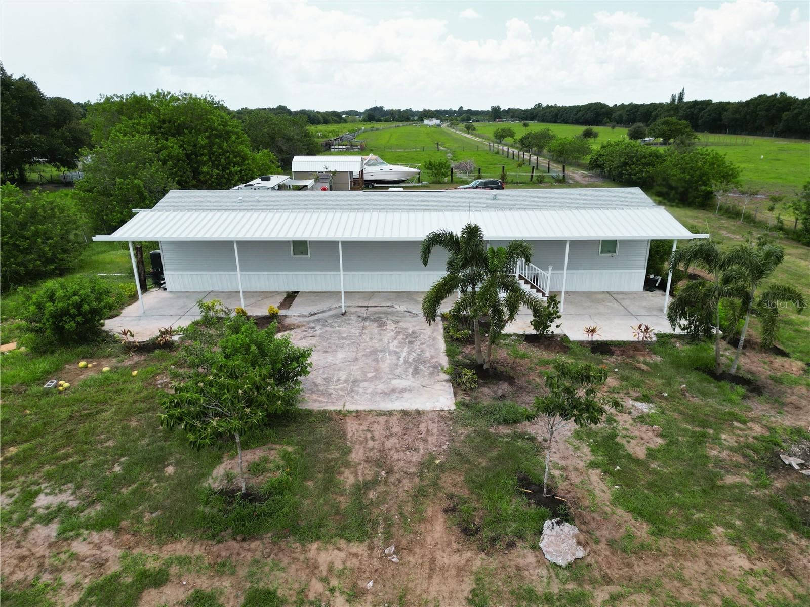 Image 5 of 45 For 1321 Bluff Hammock Road