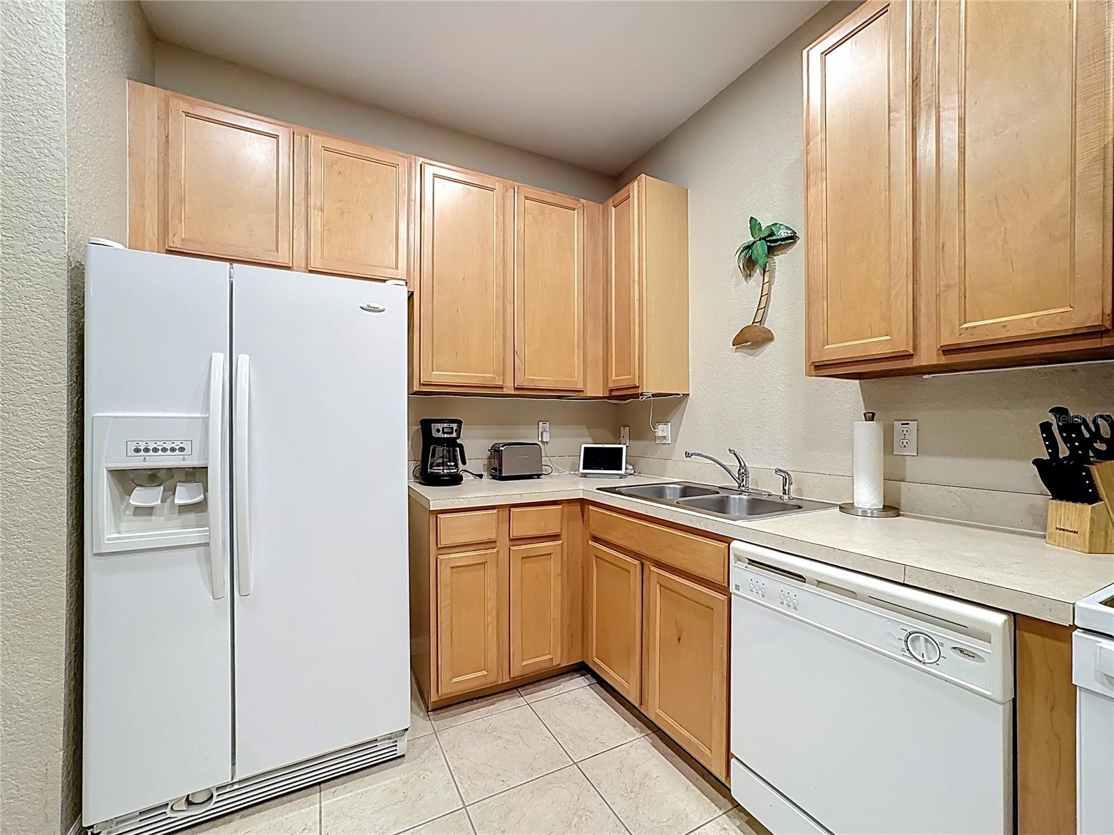 Image 12 of 30 For 2412 Caravelle Circle