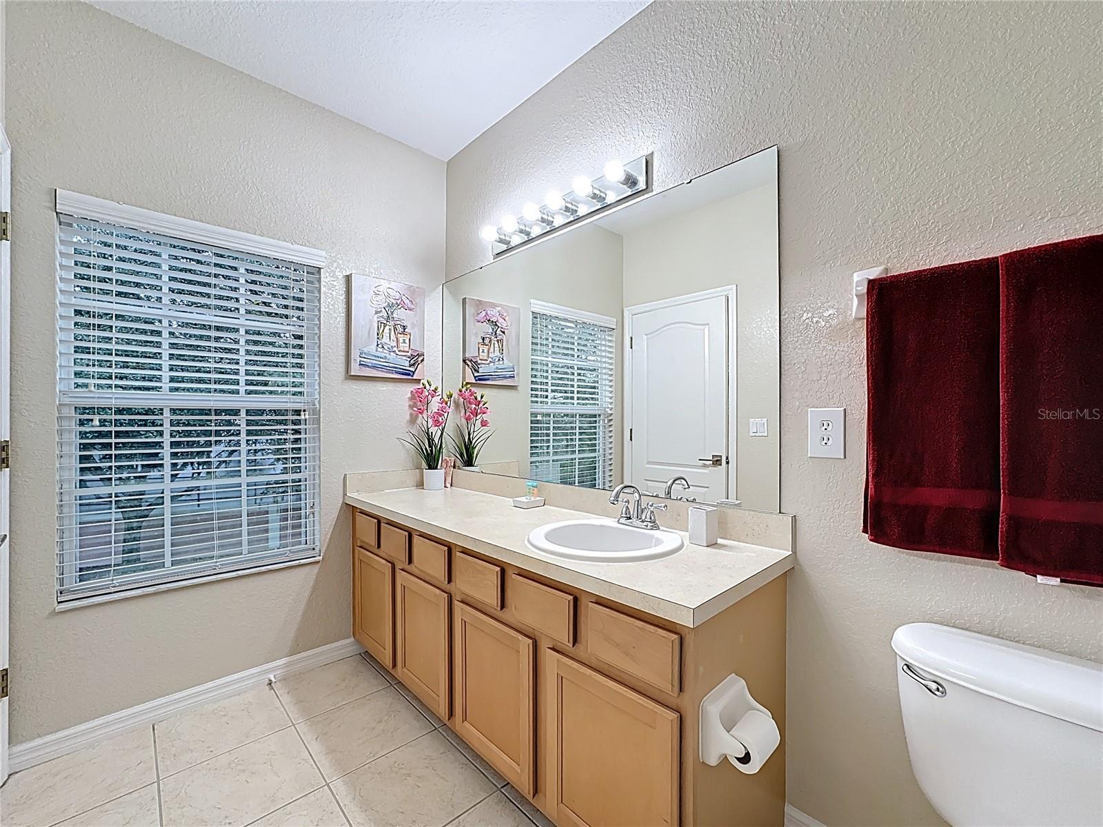 Image 19 of 30 For 2412 Caravelle Circle