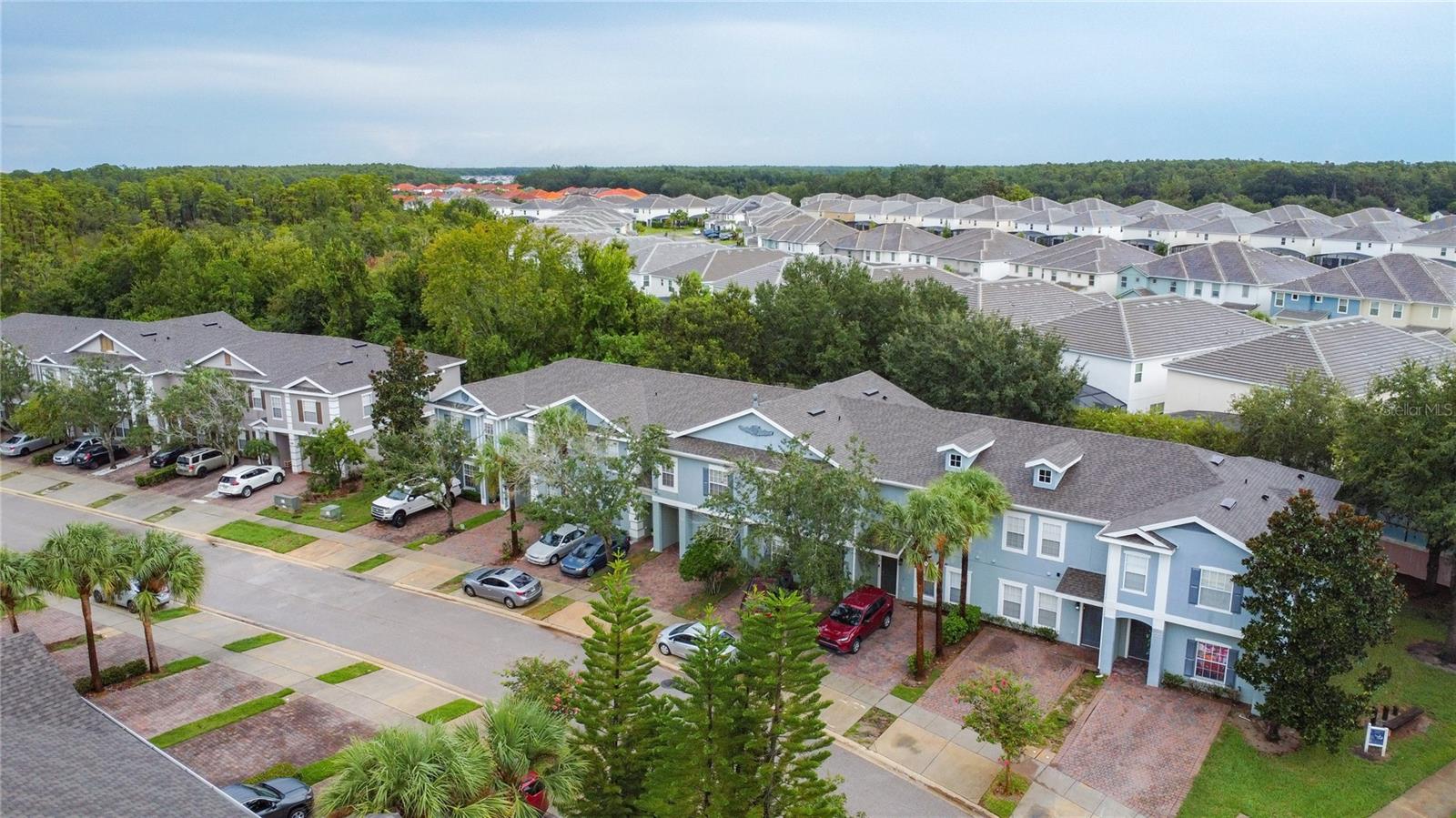 Image 2 of 30 For 2412 Caravelle Circle