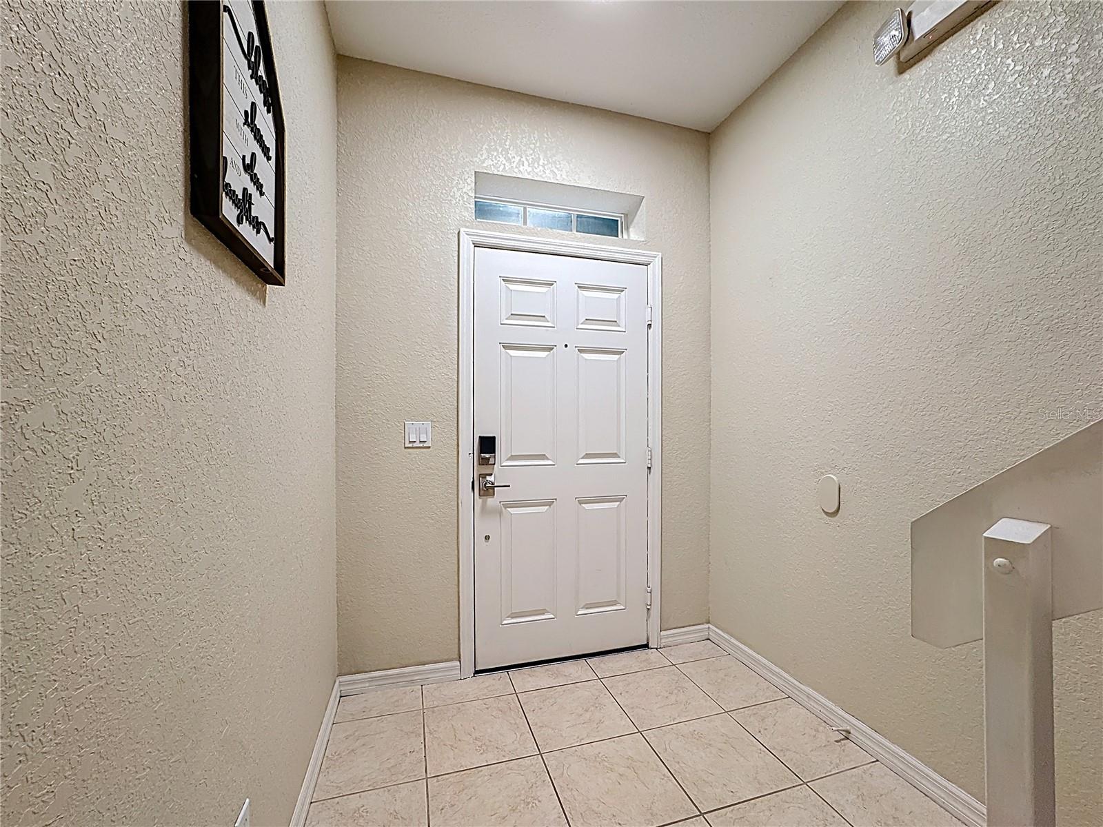 Image 5 of 30 For 2412 Caravelle Circle