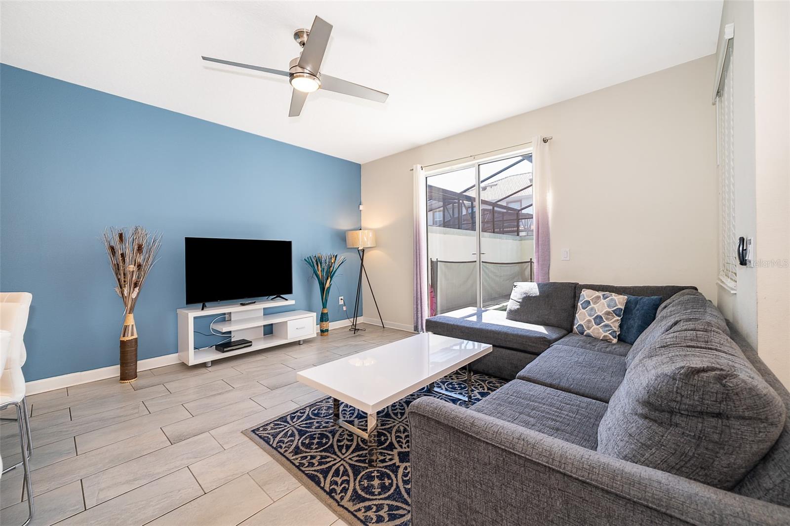 Image 11 of 41 For 4806 Memories Lane