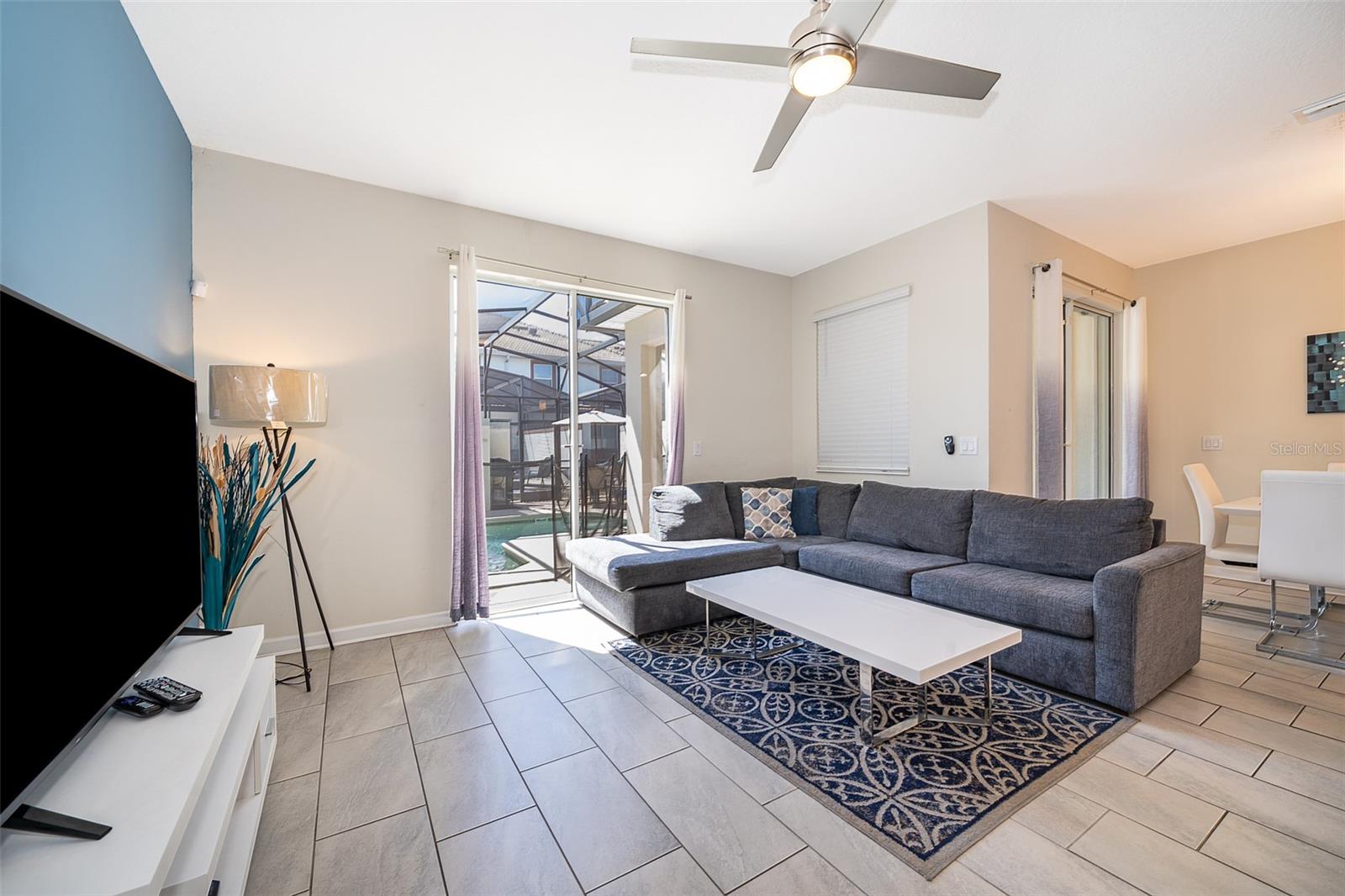 Image 13 of 41 For 4806 Memories Lane