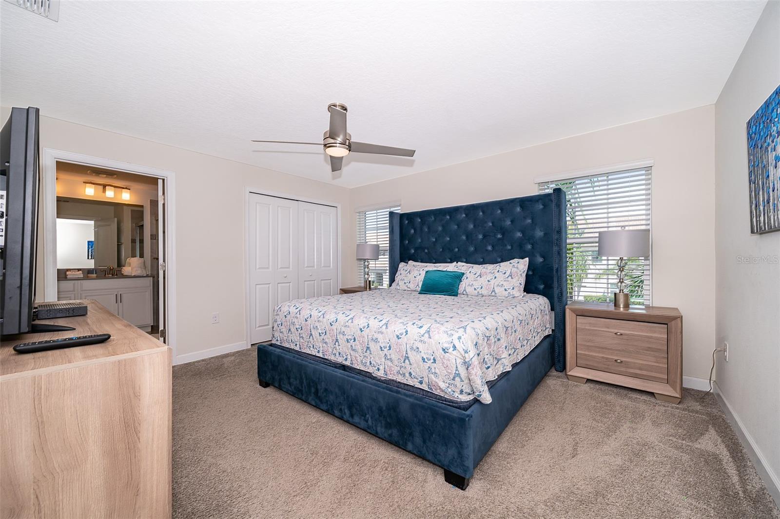 Image 19 of 41 For 4806 Memories Lane