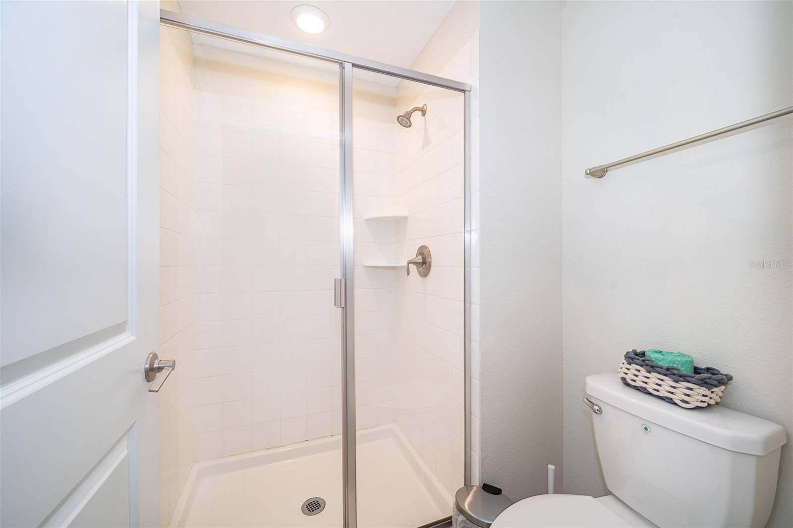 Image 25 of 41 For 4806 Memories Lane