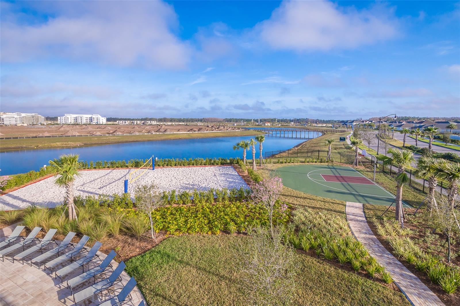 Image 31 of 41 For 4806 Memories Lane