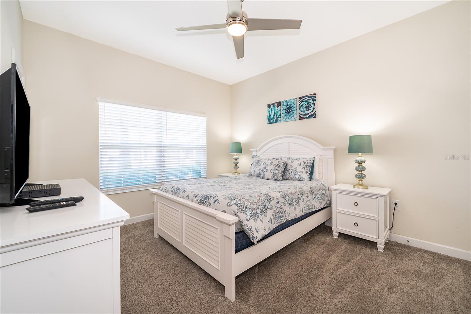 Image 9 of 41 For 4806 Memories Lane