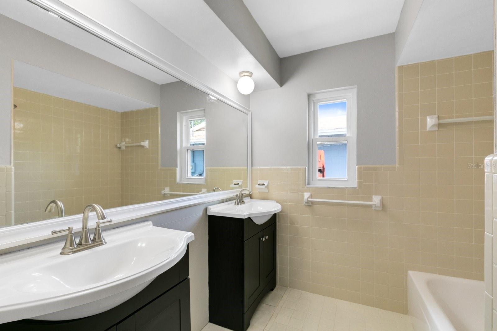 Image 14 of 22 For 3326 Young Street