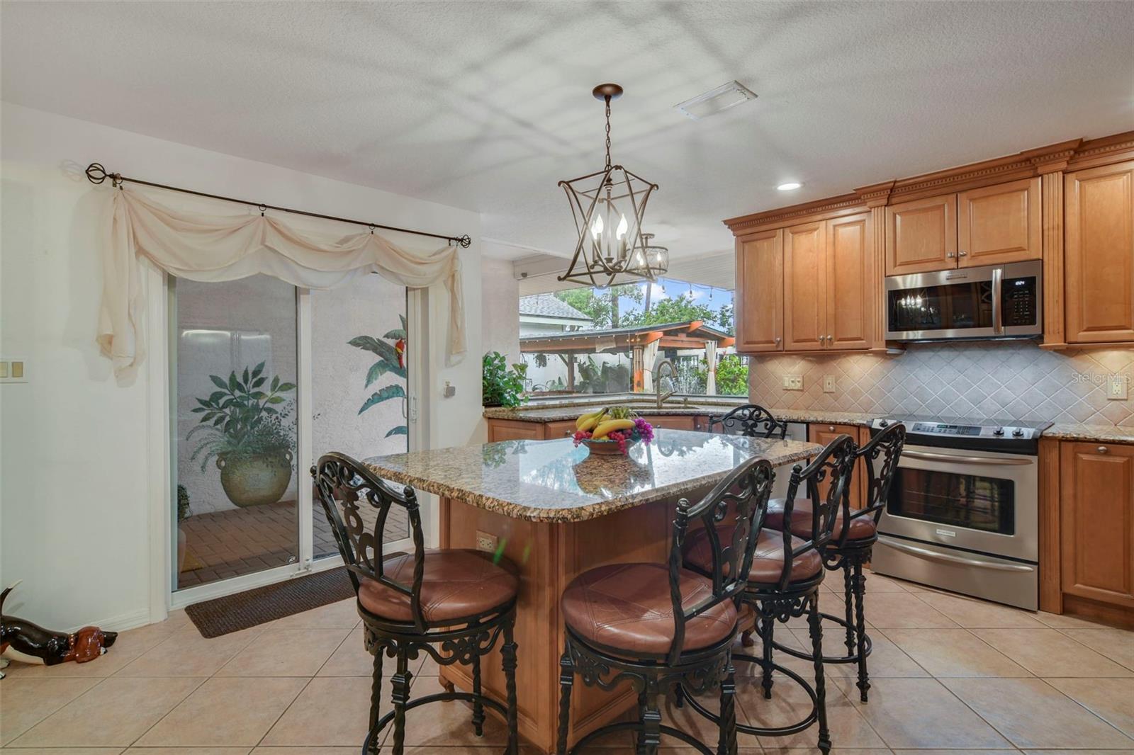 Image 36 of 44 For 2515 Sweetwater Country Club Drive