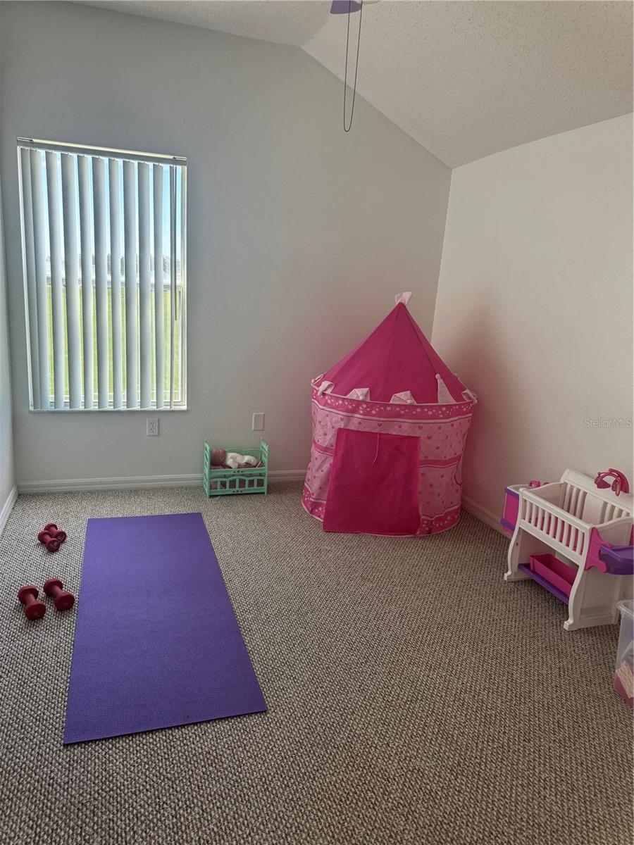 Image 13 of 18 For 3028 Huntwicke Boulevard