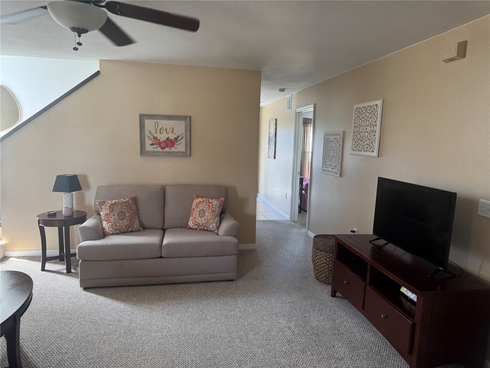 Image 4 of 18 For 3028 Huntwicke Boulevard