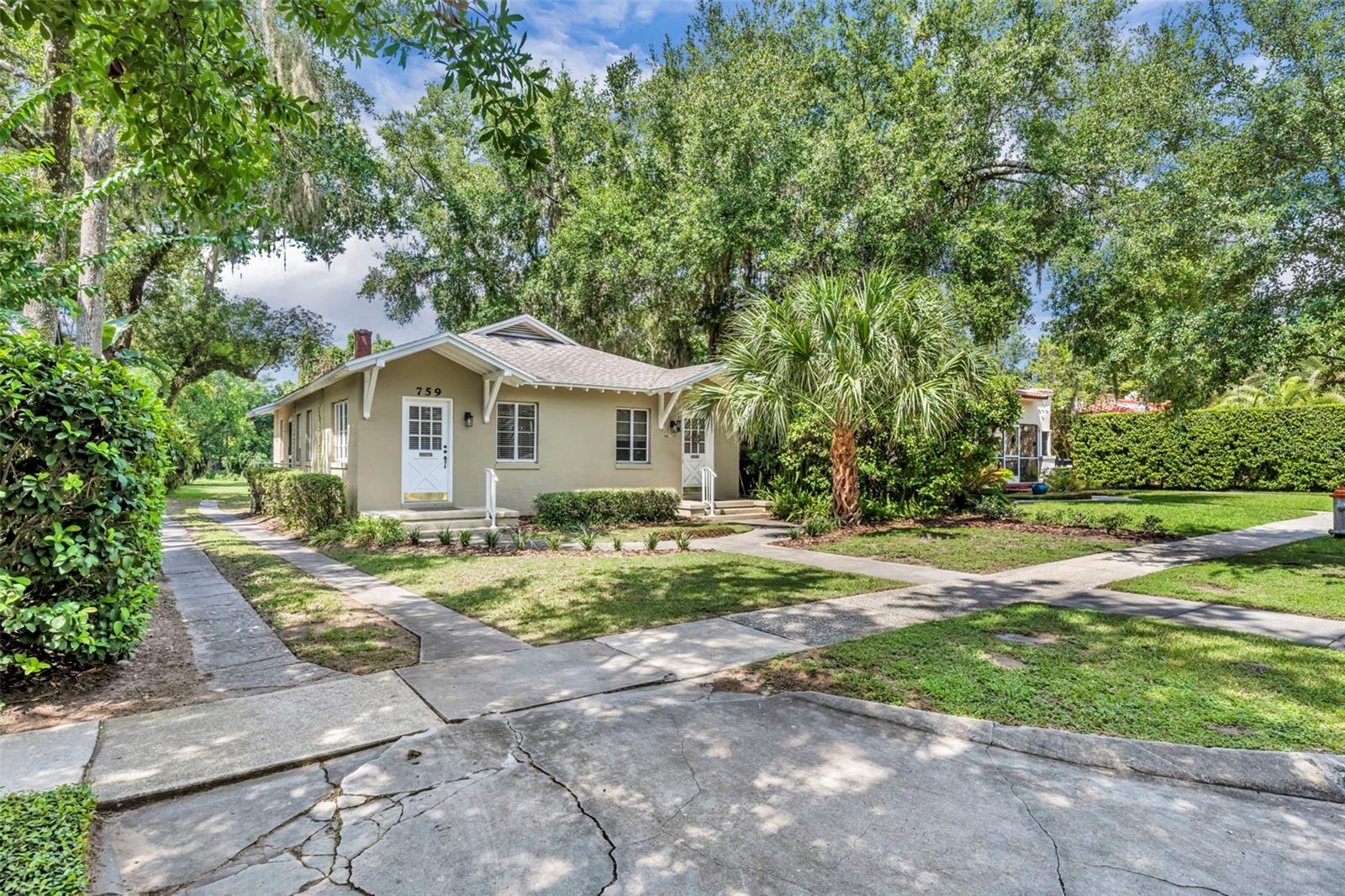 Image 3 of 17 For 759 Antonette Avenue