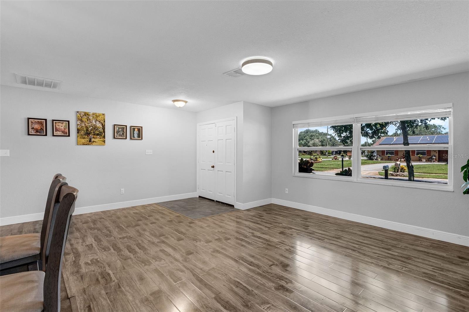 Image 14 of 32 For 7104 Wrenwood Way