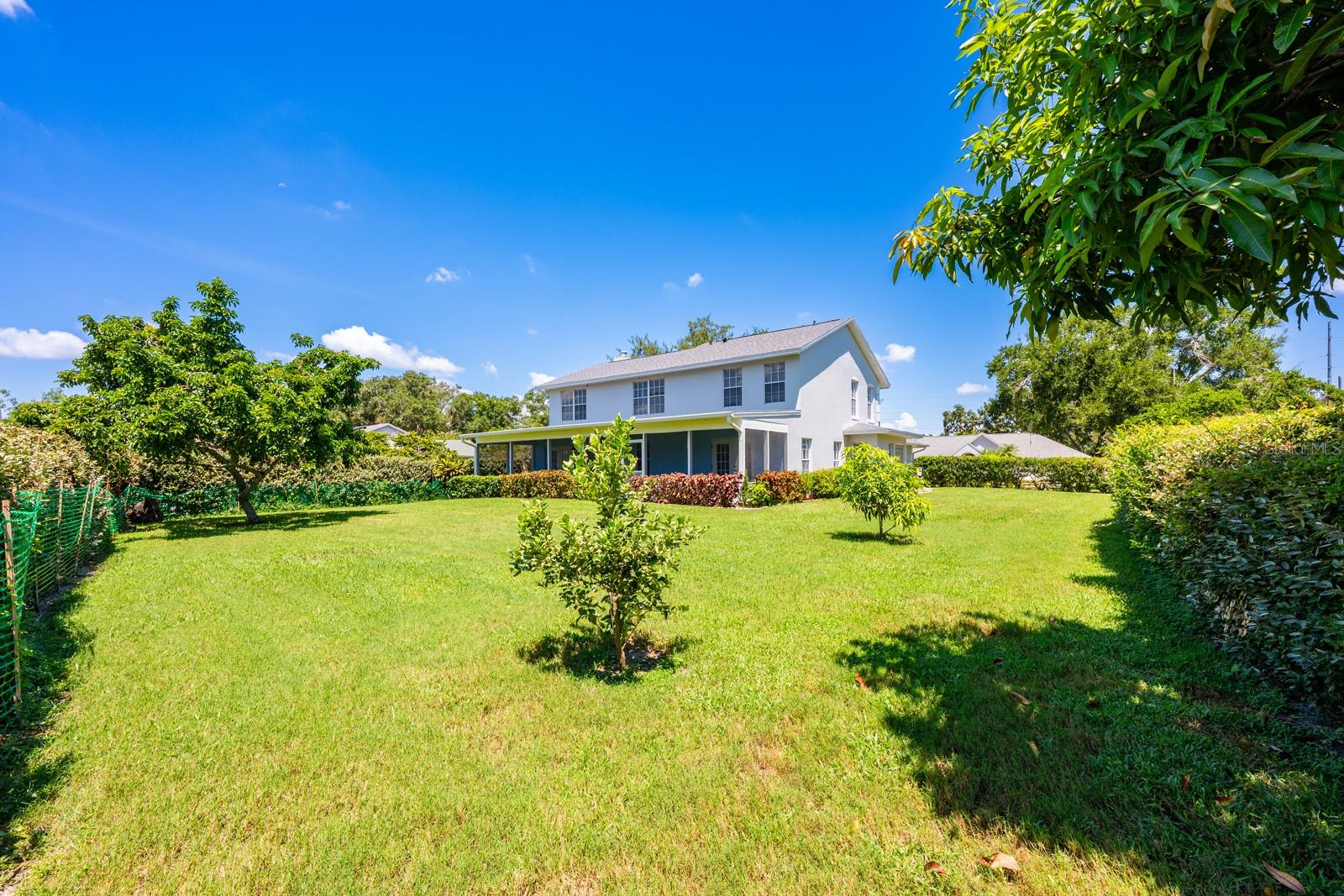Image 2 of 42 For 524 Glen Grove Lane