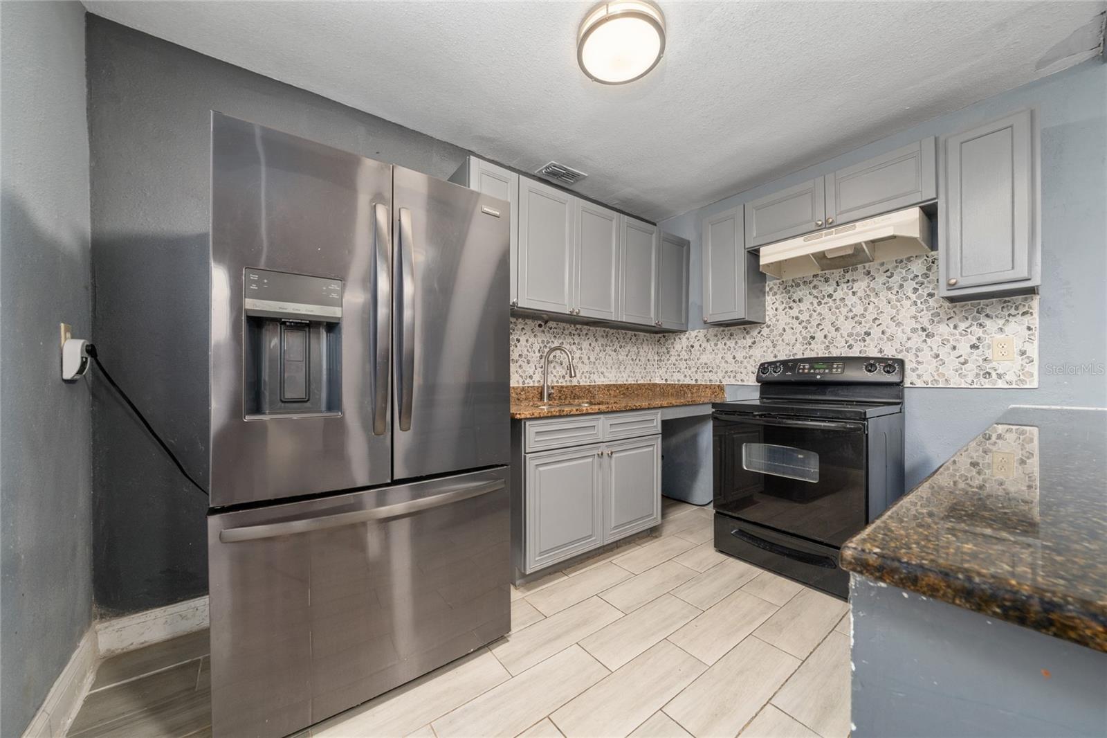 Image 10 of 22 For 713 22nd Street