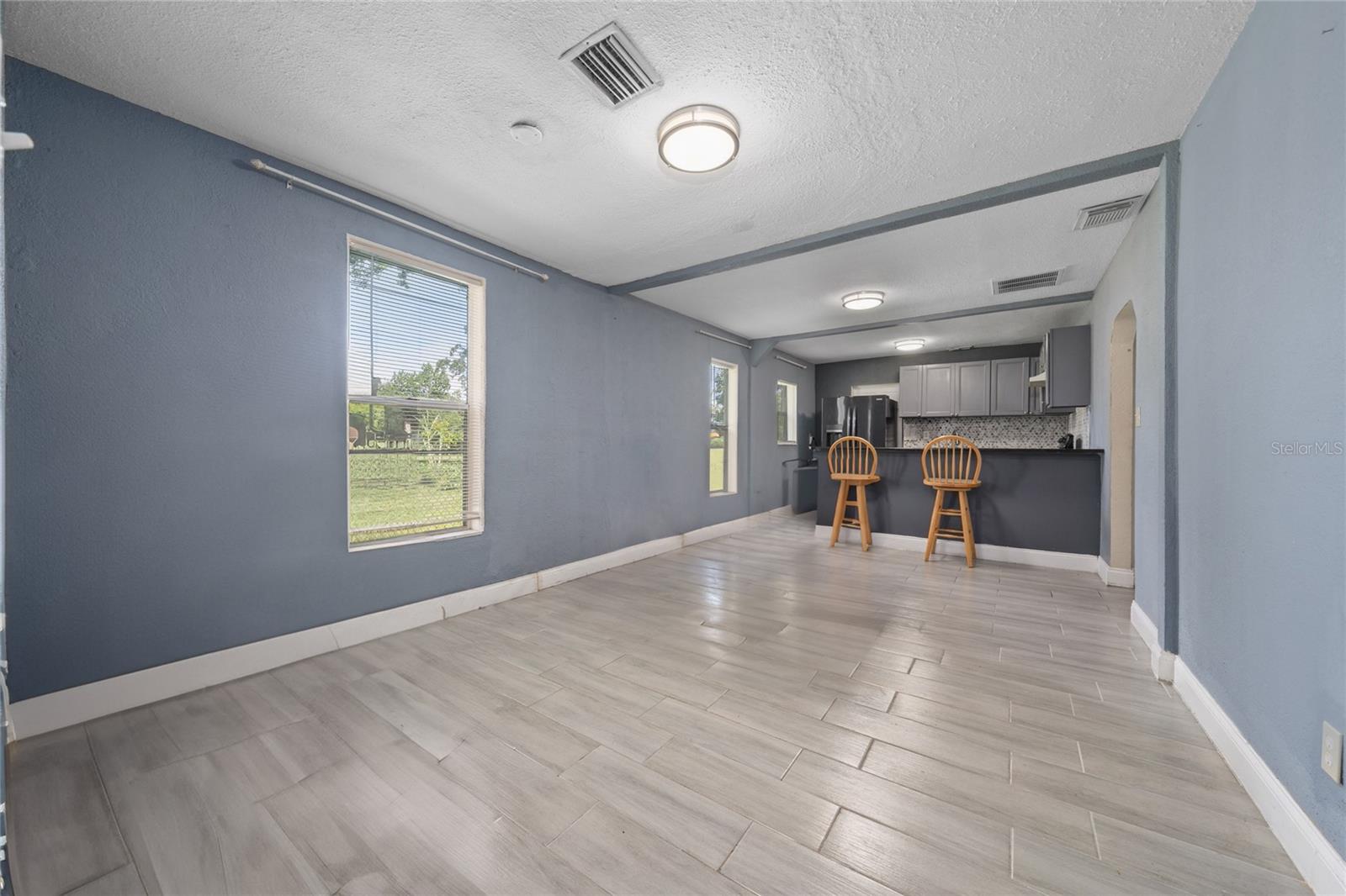 Image 7 of 22 For 713 22nd Street