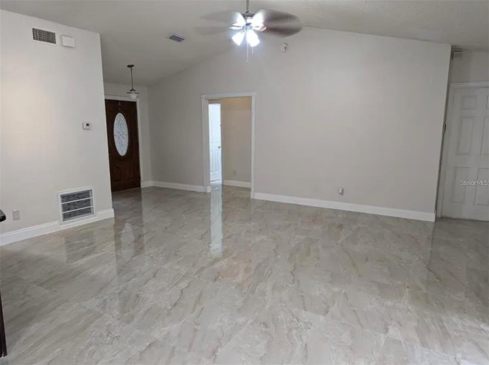 Image 5 of 13 For 1065 Brielle Court