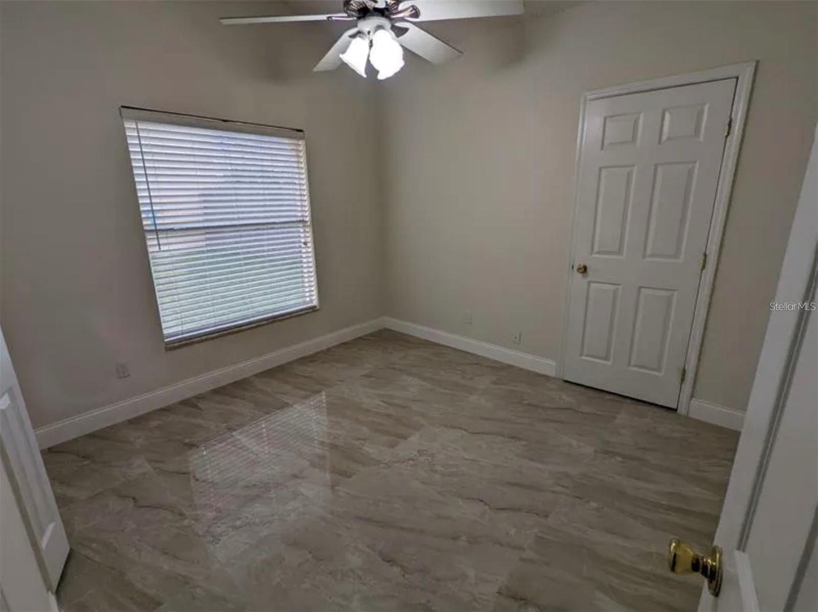 Image 8 of 13 For 1065 Brielle Court