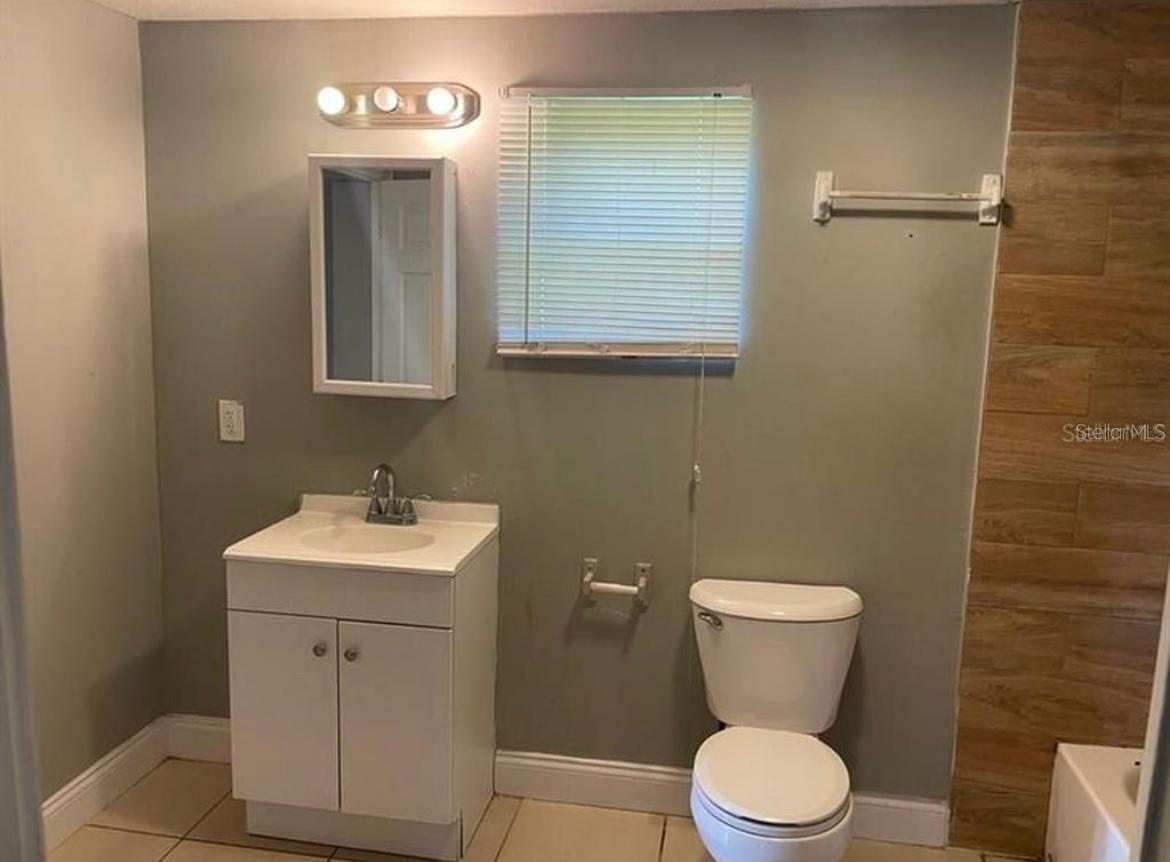Image 11 of 19 For 701 23rd Street